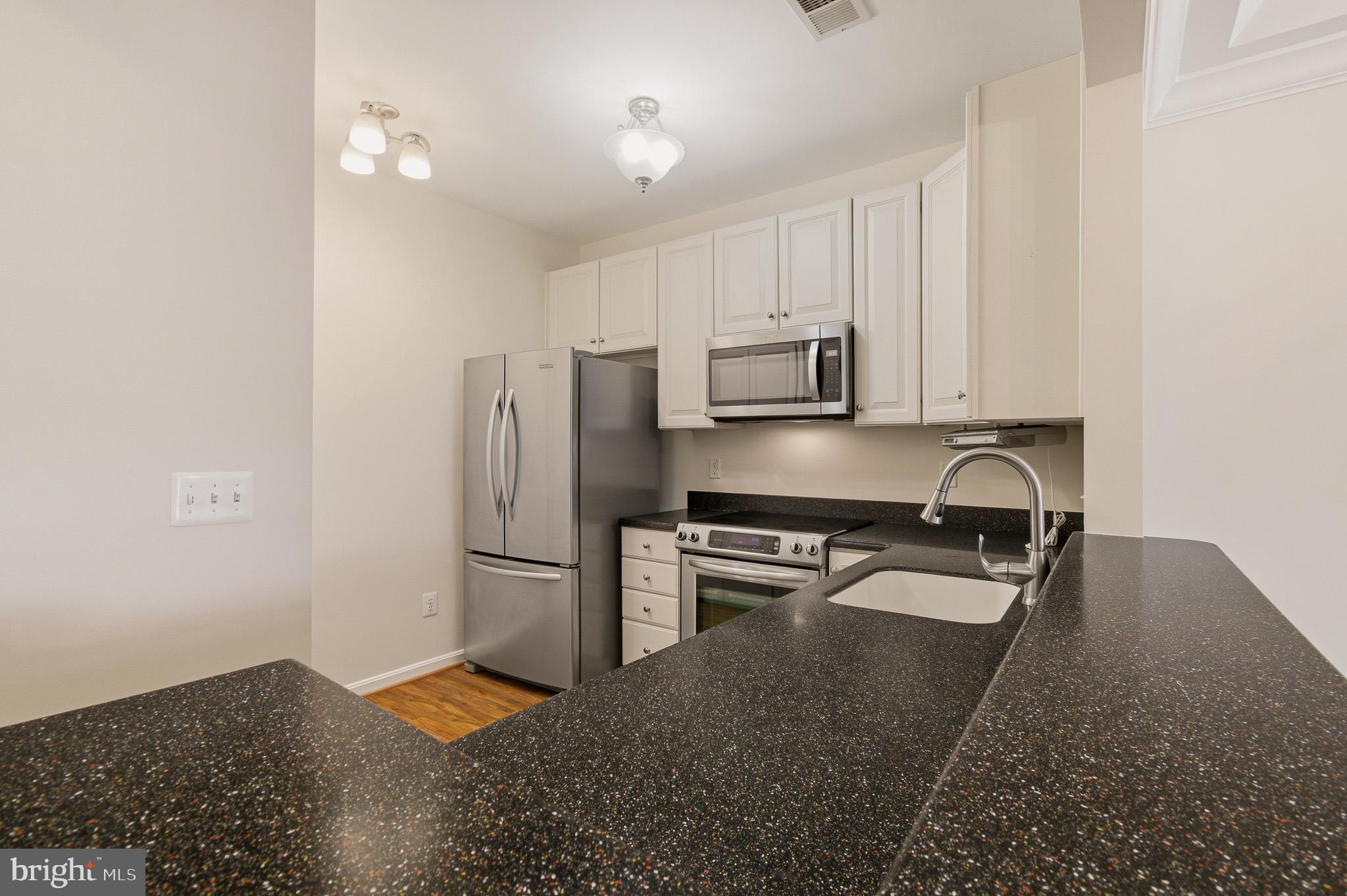 6150 SHADYWOOD ROAD 401