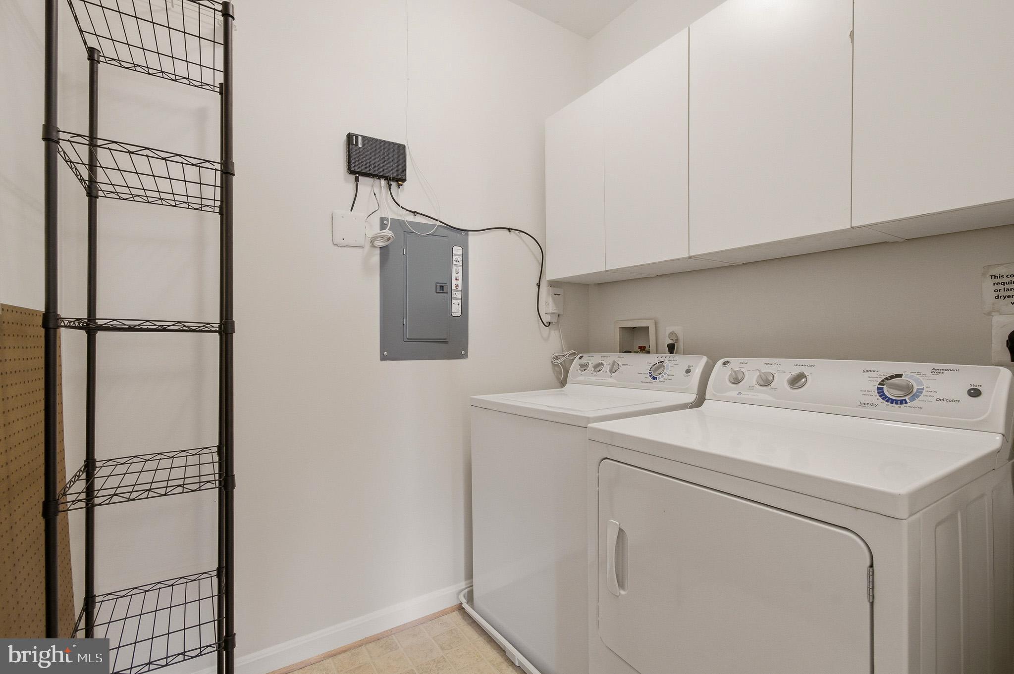 6150 SHADYWOOD ROAD 401