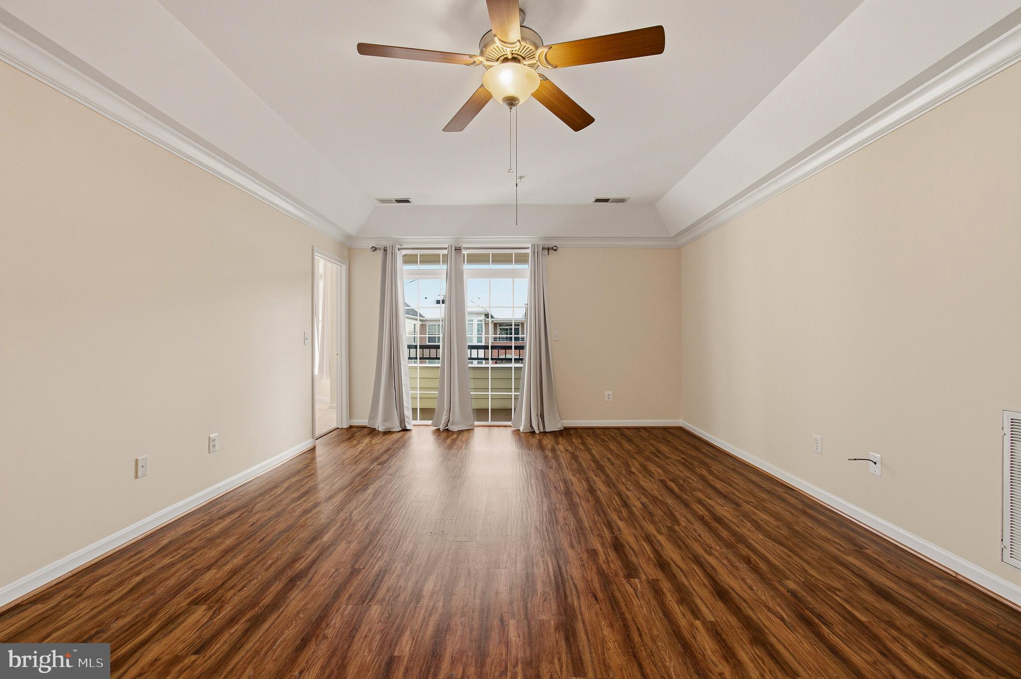 6150 SHADYWOOD ROAD 401