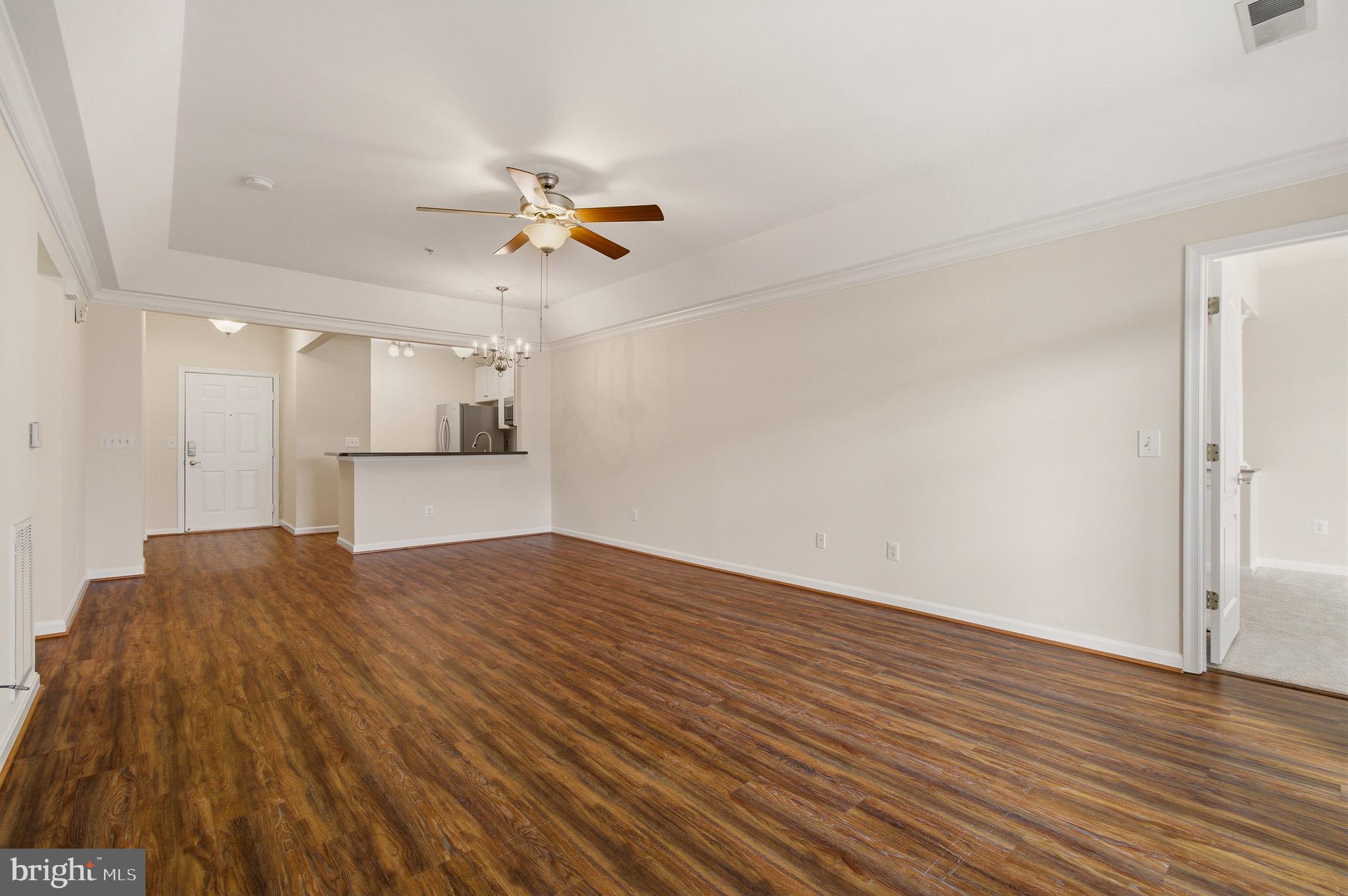 6150 SHADYWOOD ROAD 401