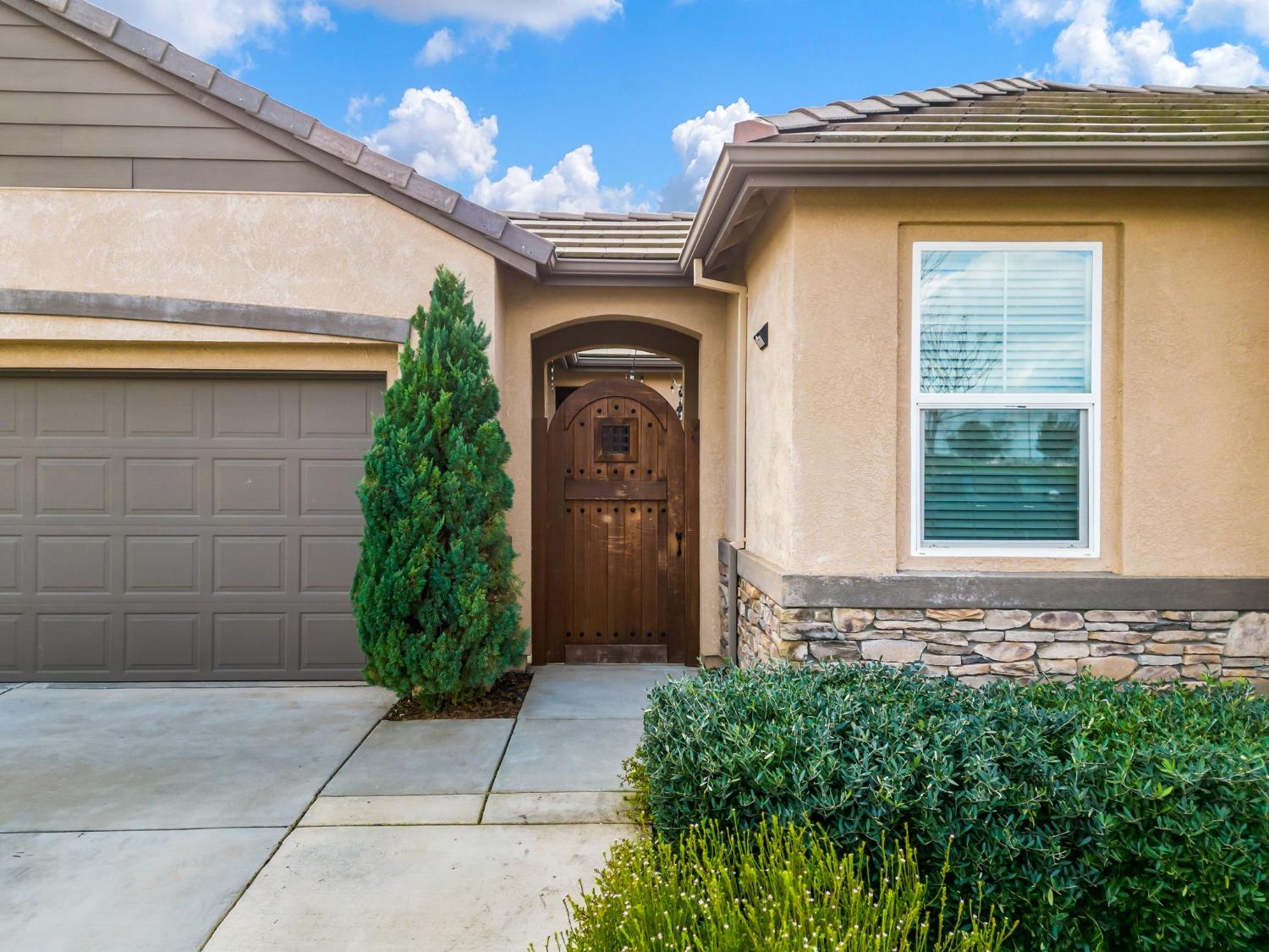 5081 Crystal Cove Drive