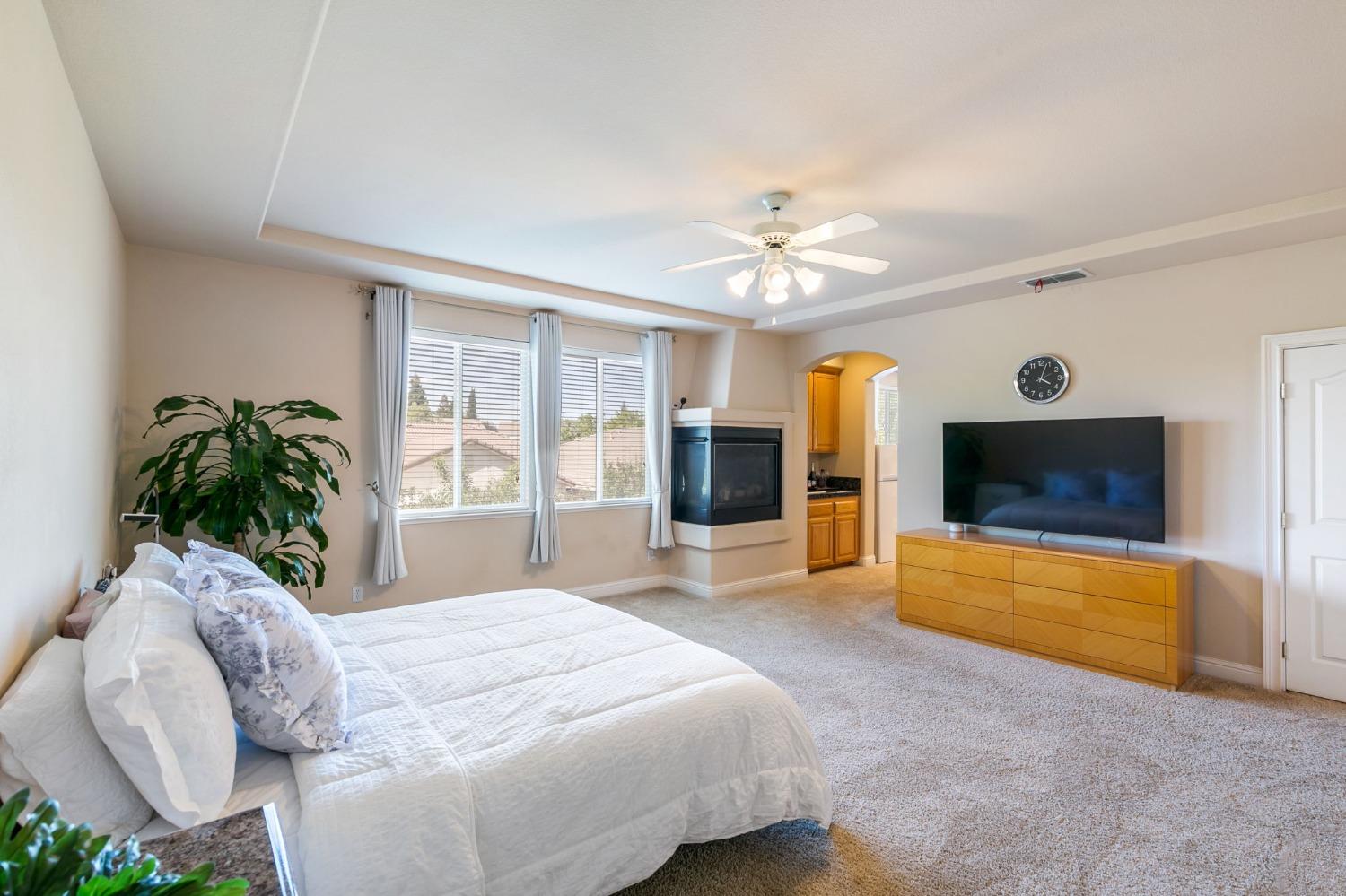 1680 Baroness Way
