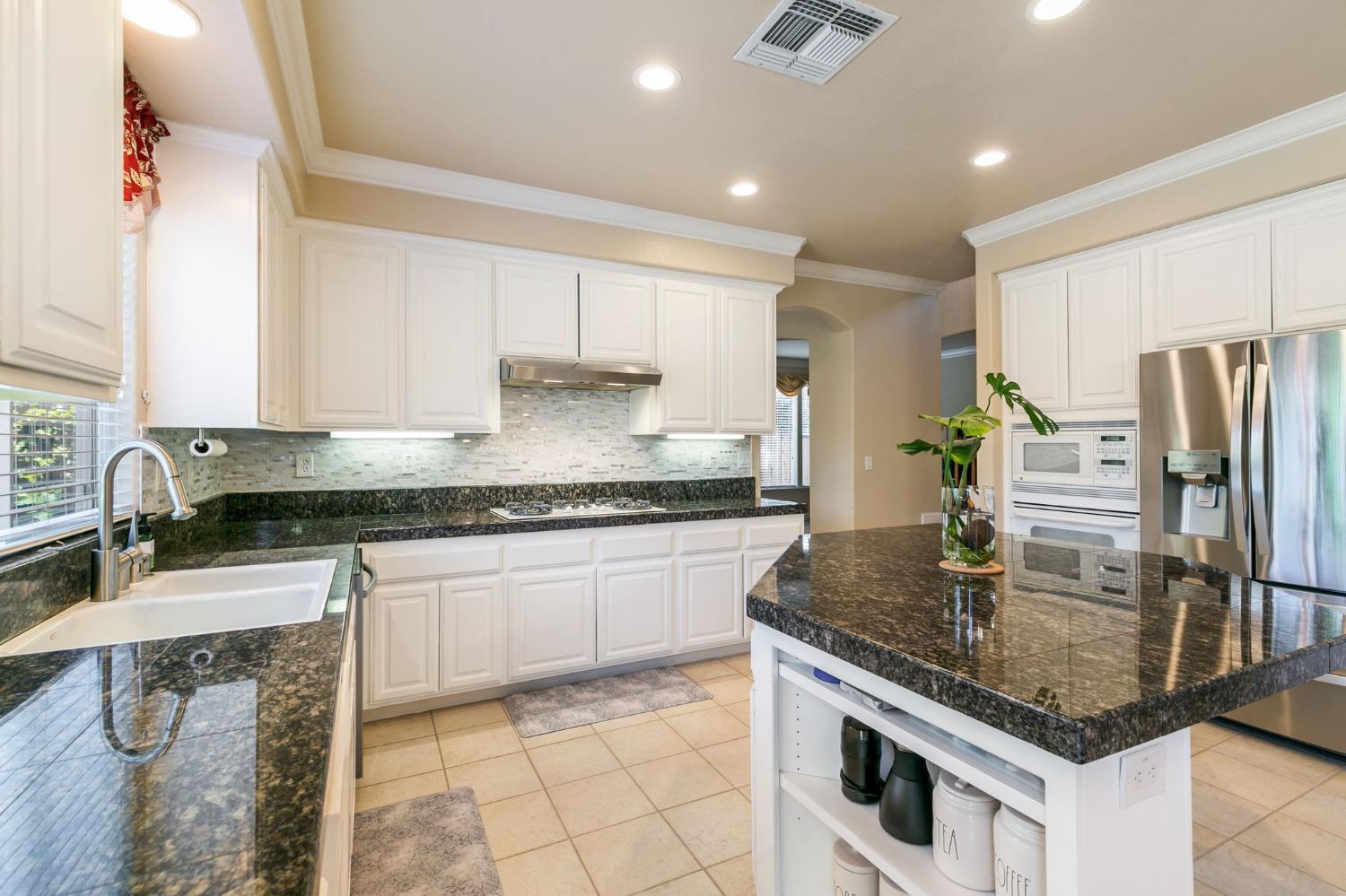 1680 Baroness Way