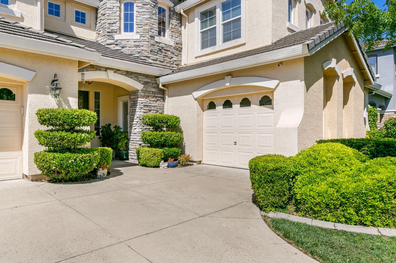 1680 Baroness Way
