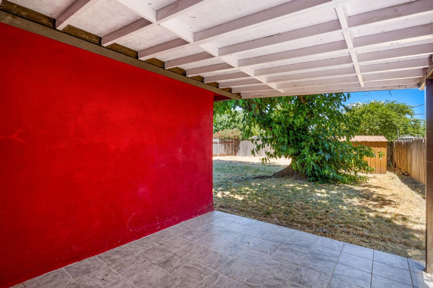 422 Arcade Boulevard