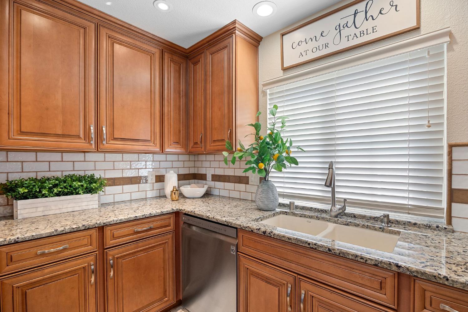 5546 Portola Circle