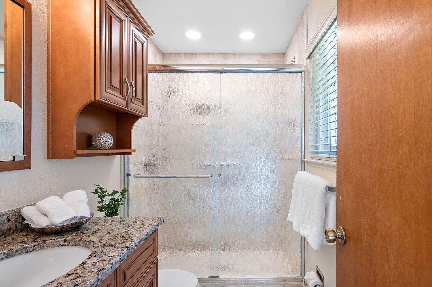 5546 Portola Circle