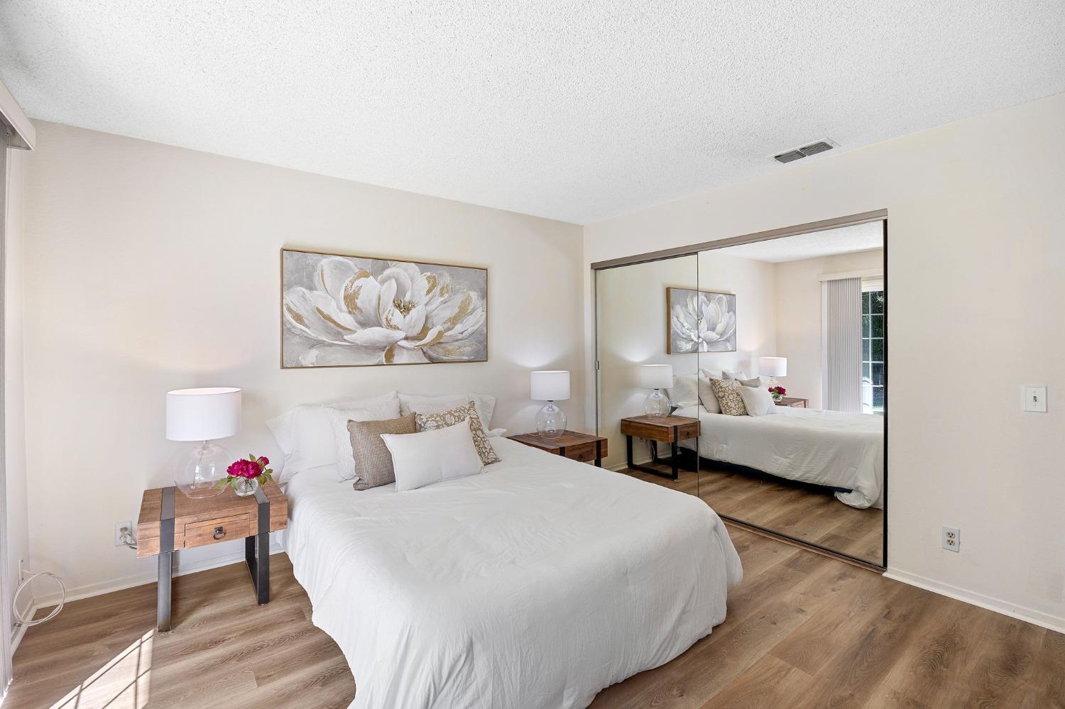 5546 Portola Circle