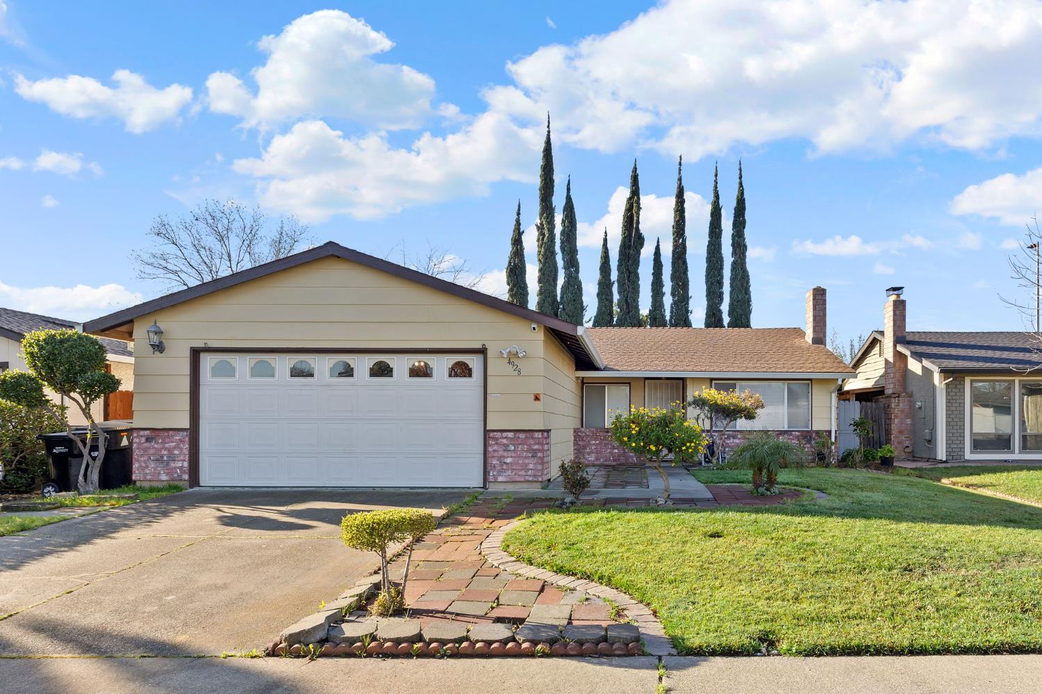 4928 Earlcort Circle