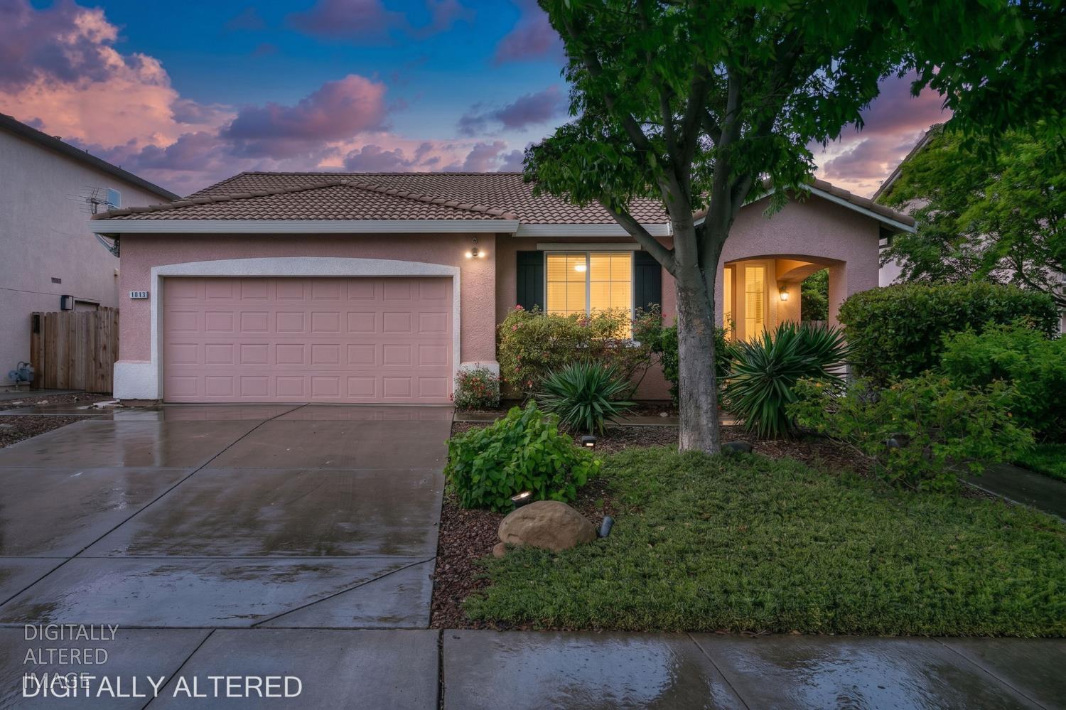 1813 Elston Circle