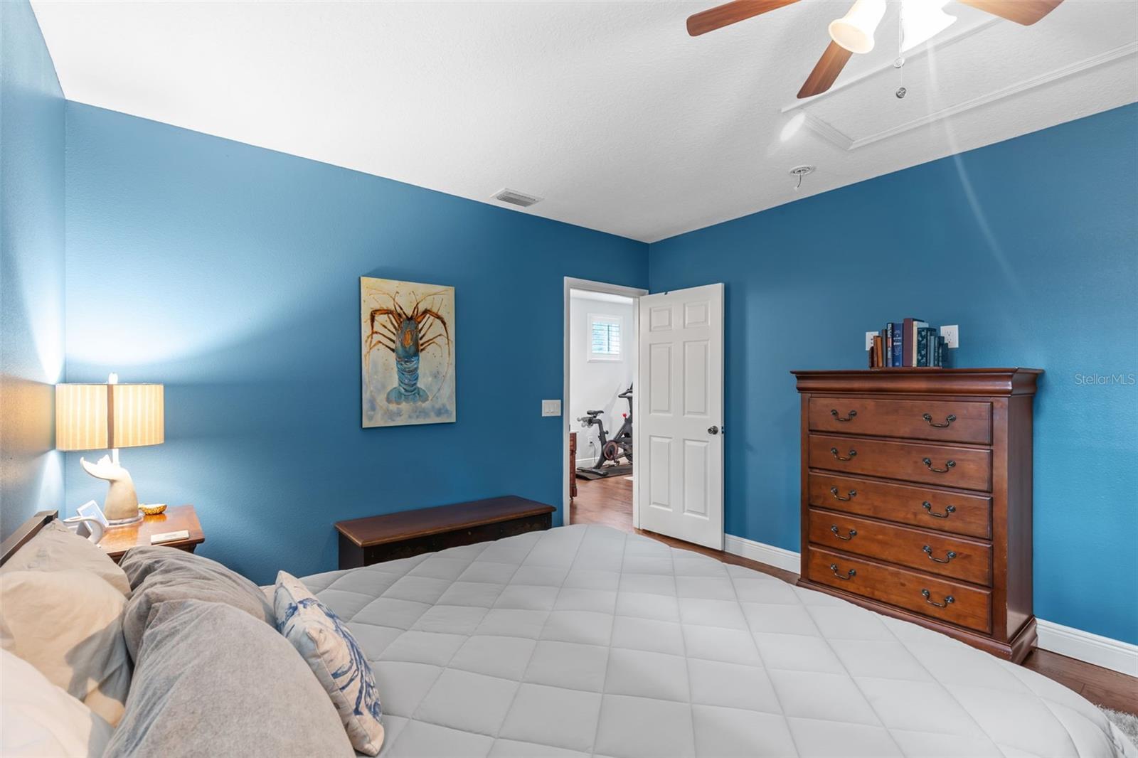 28042 LINDENHURST DR