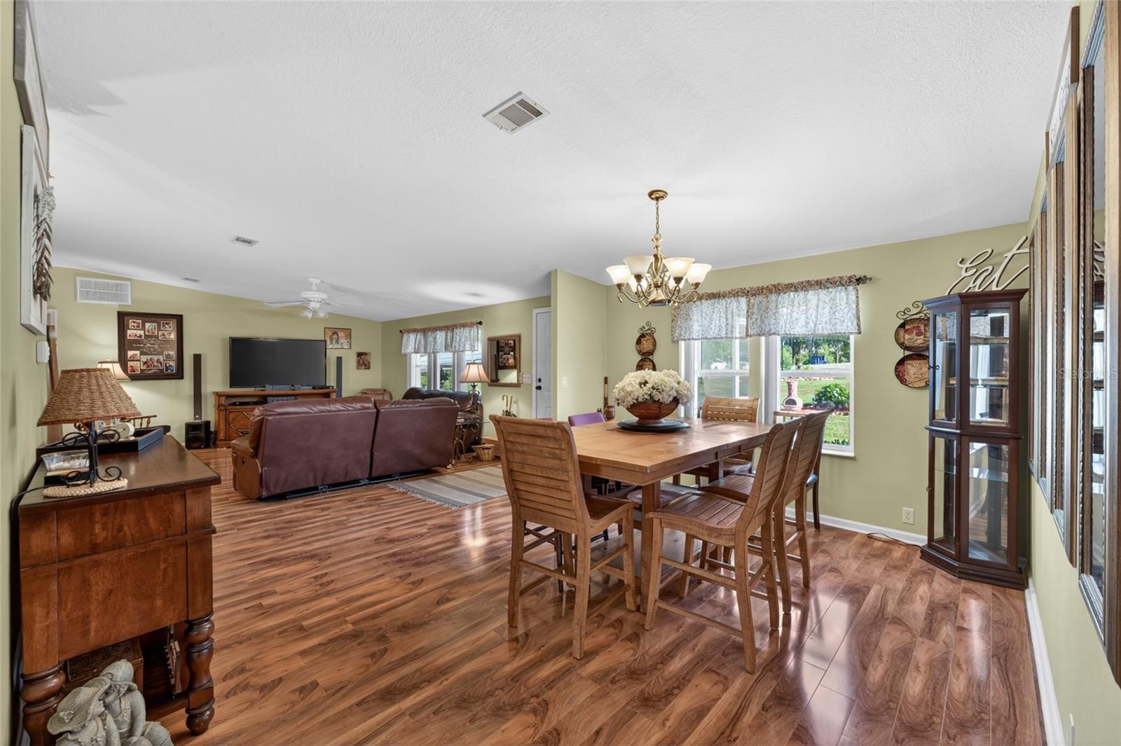 9706 US HIGHWAY 301