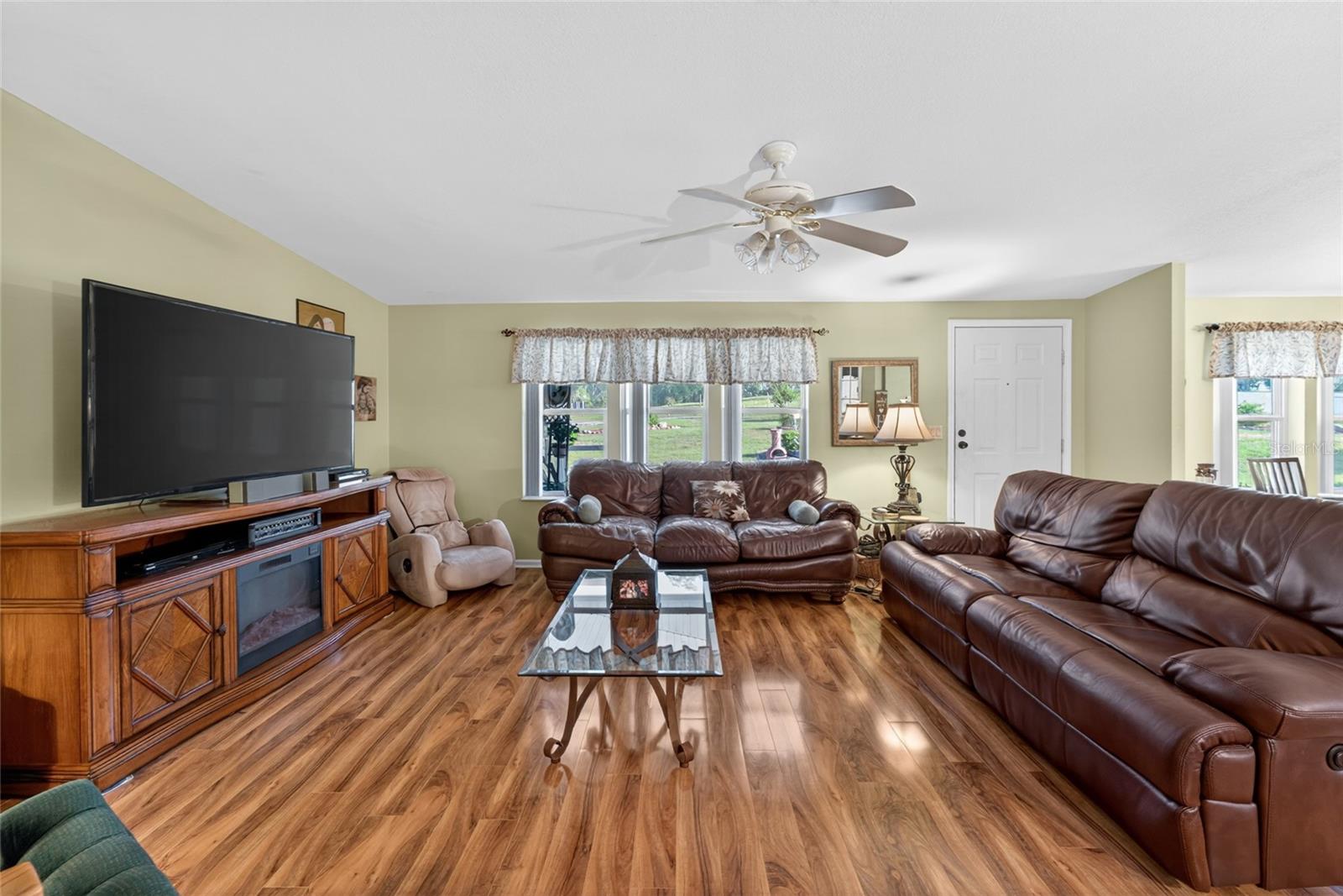 9706 US HIGHWAY 301
