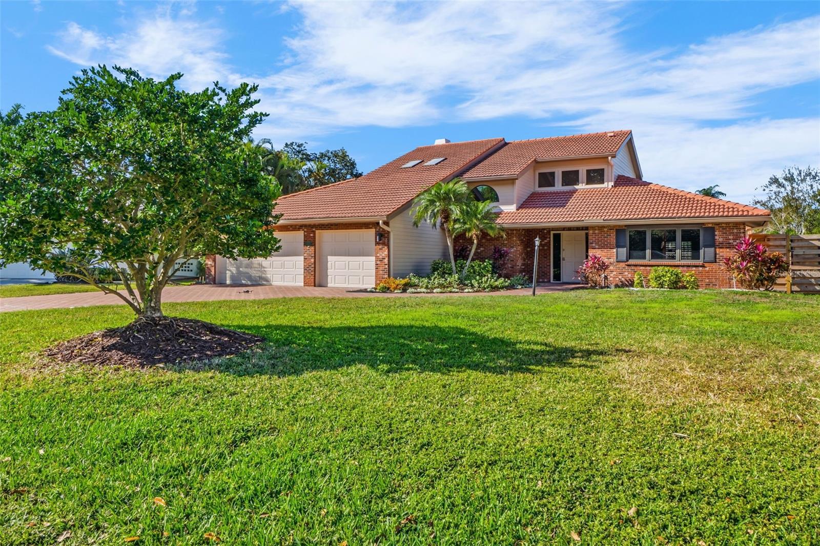 4672 PINE HARRIER DR