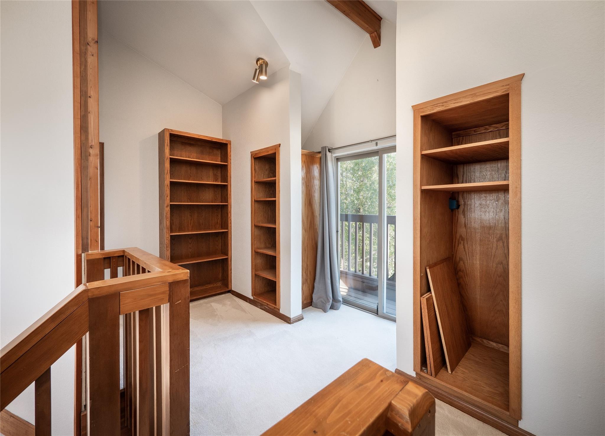 440 Balcones Ridgeway