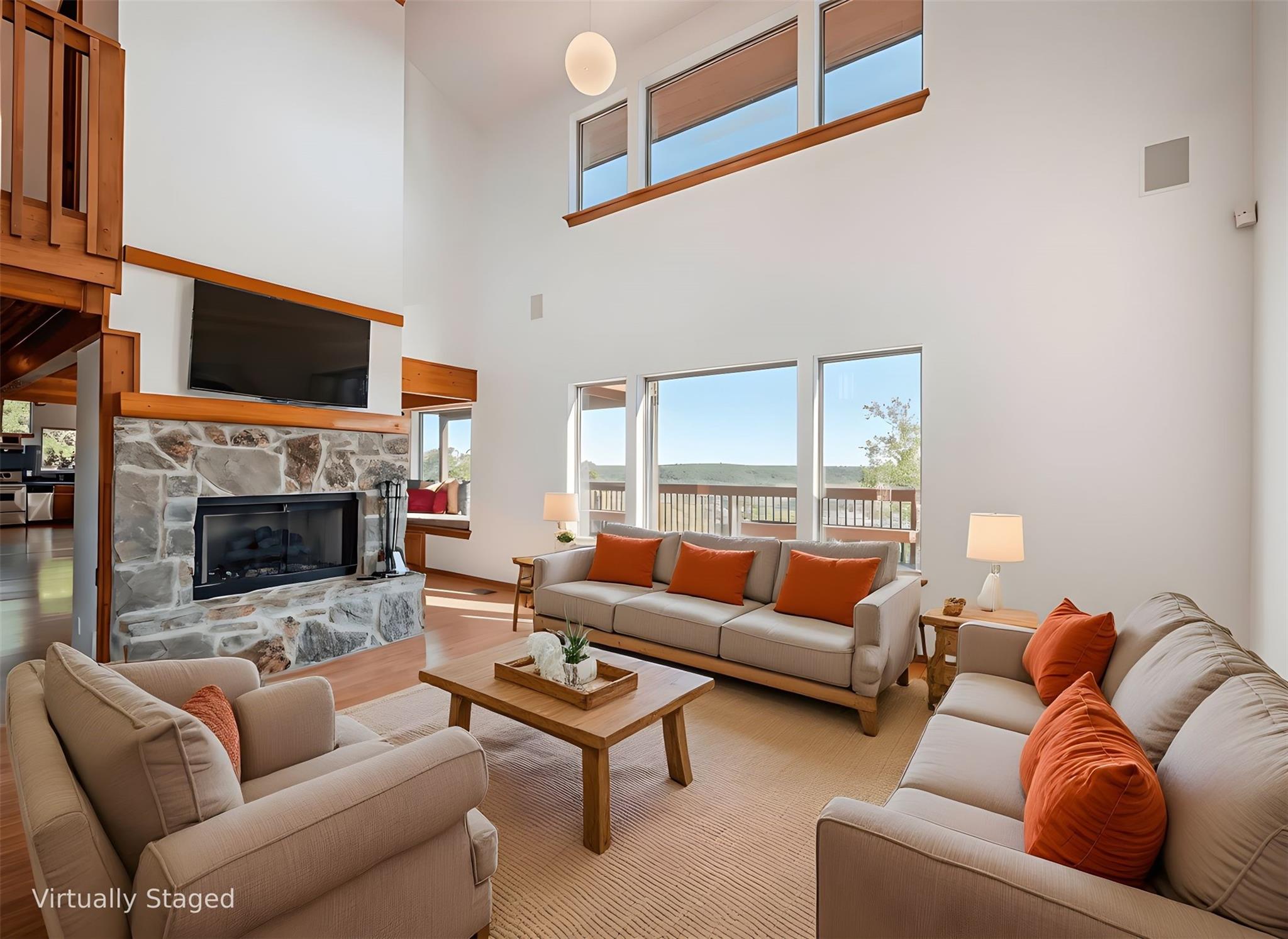 440 Balcones Ridgeway