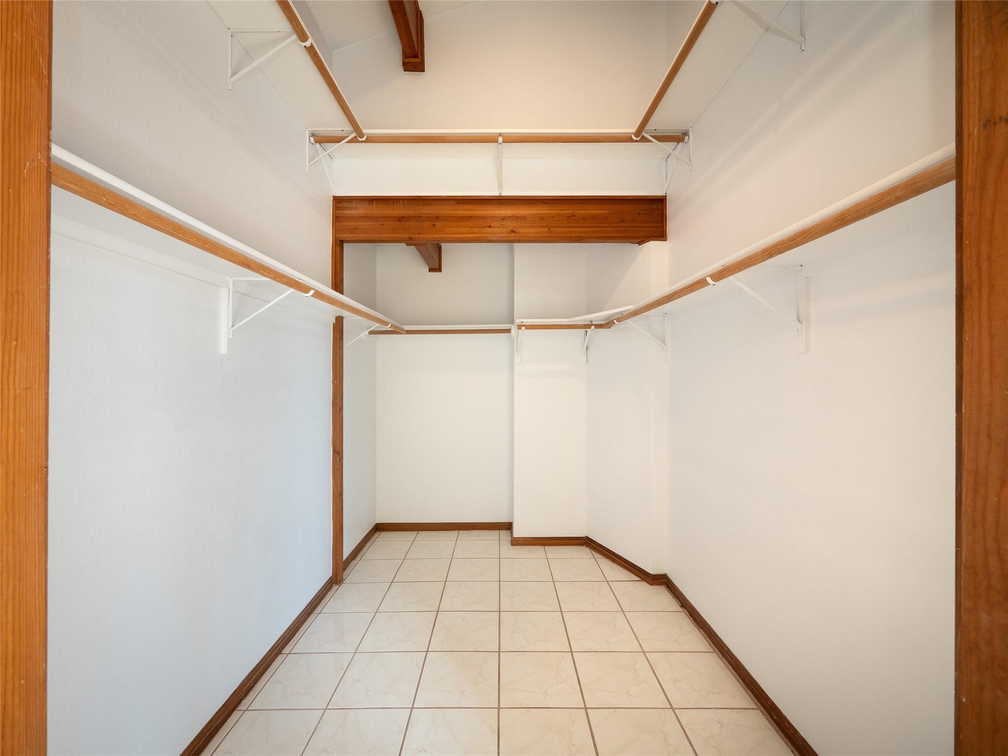 440 Balcones Ridgeway