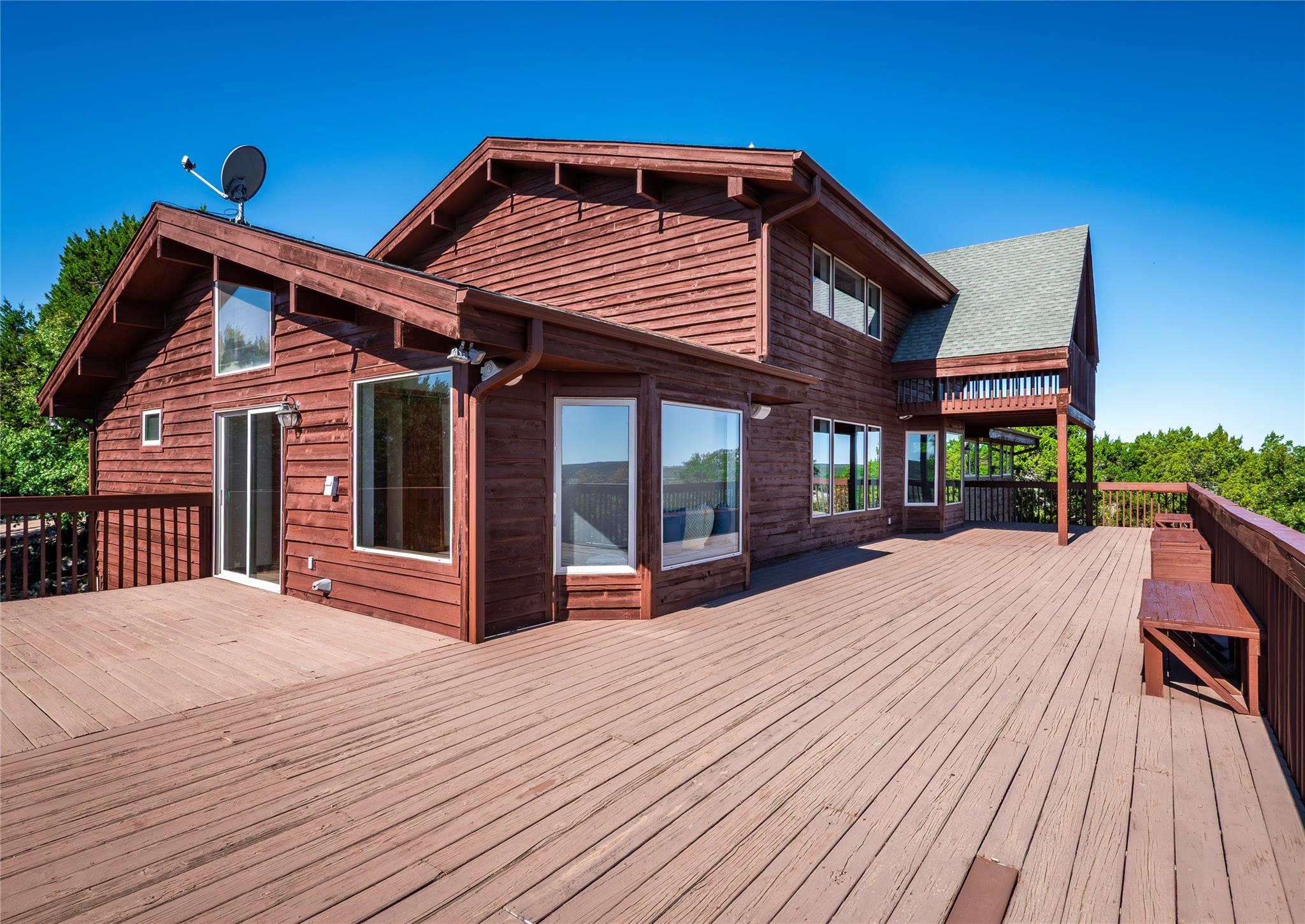 440 Balcones Ridgeway