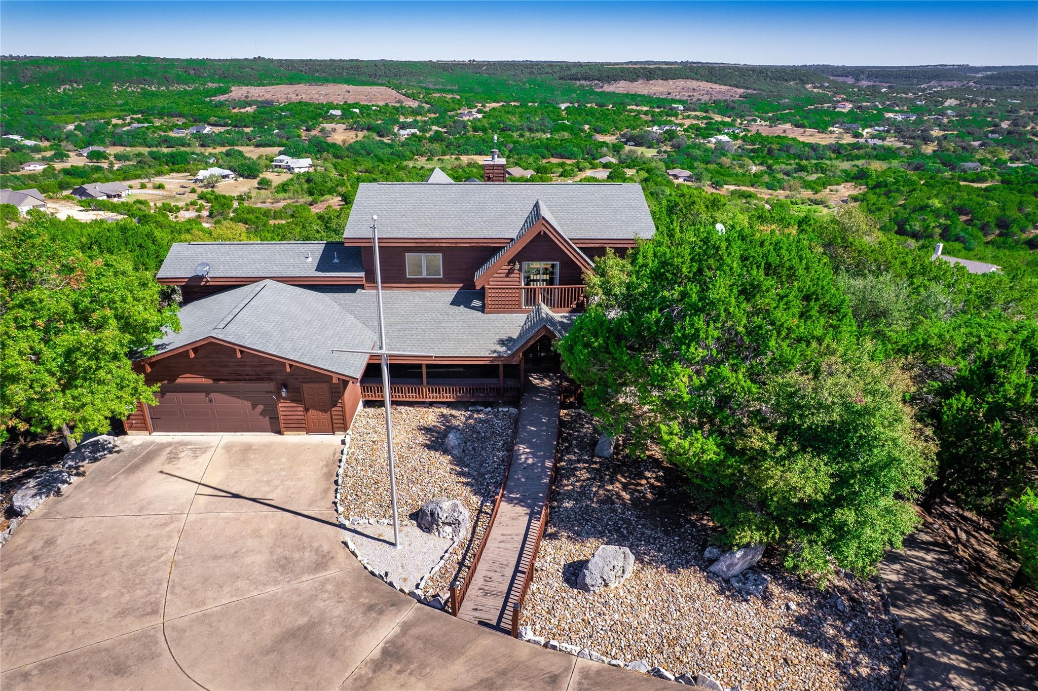 440 Balcones Ridgeway