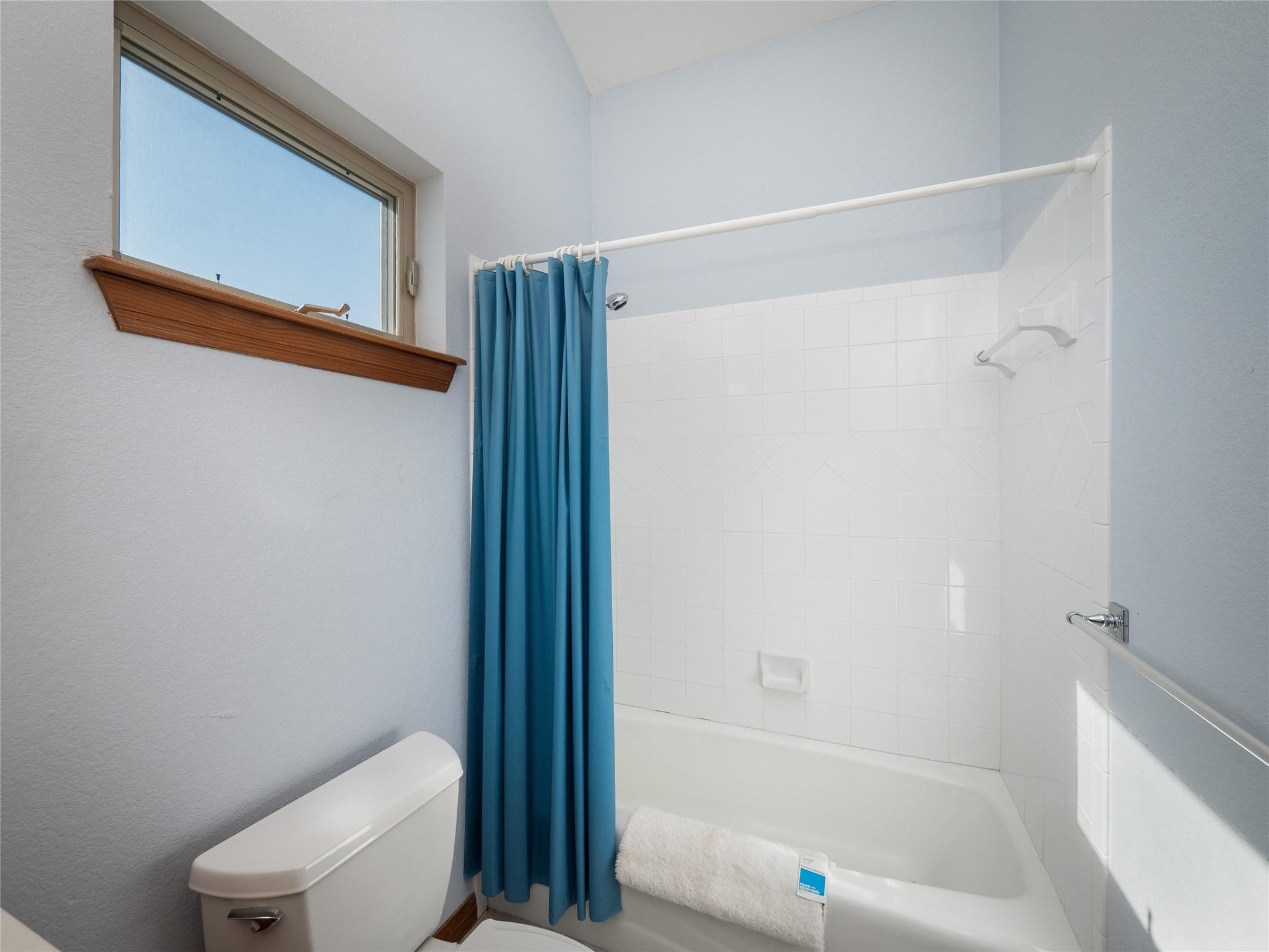 440 Balcones Ridgeway