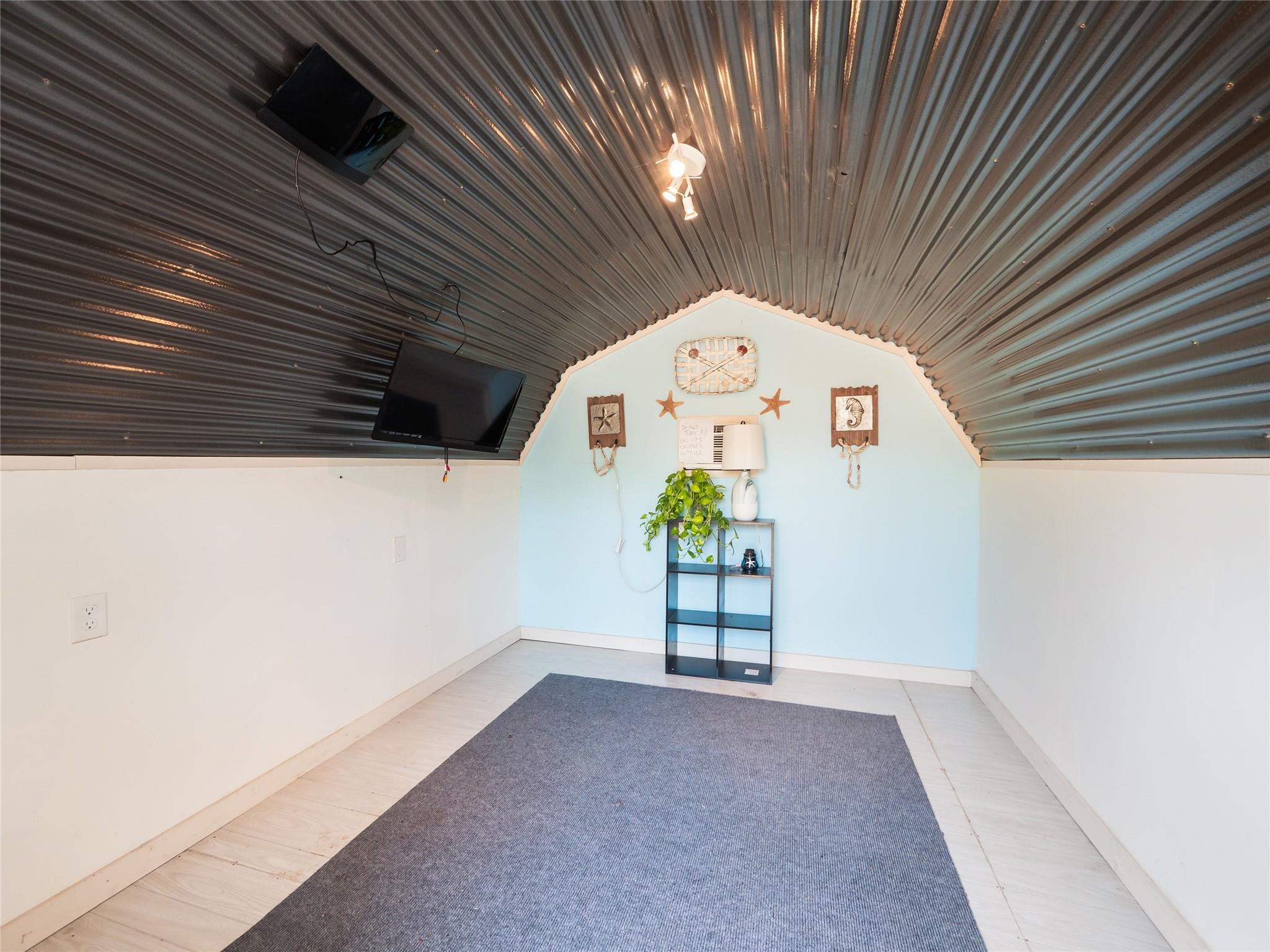 228 Old Firetower RD