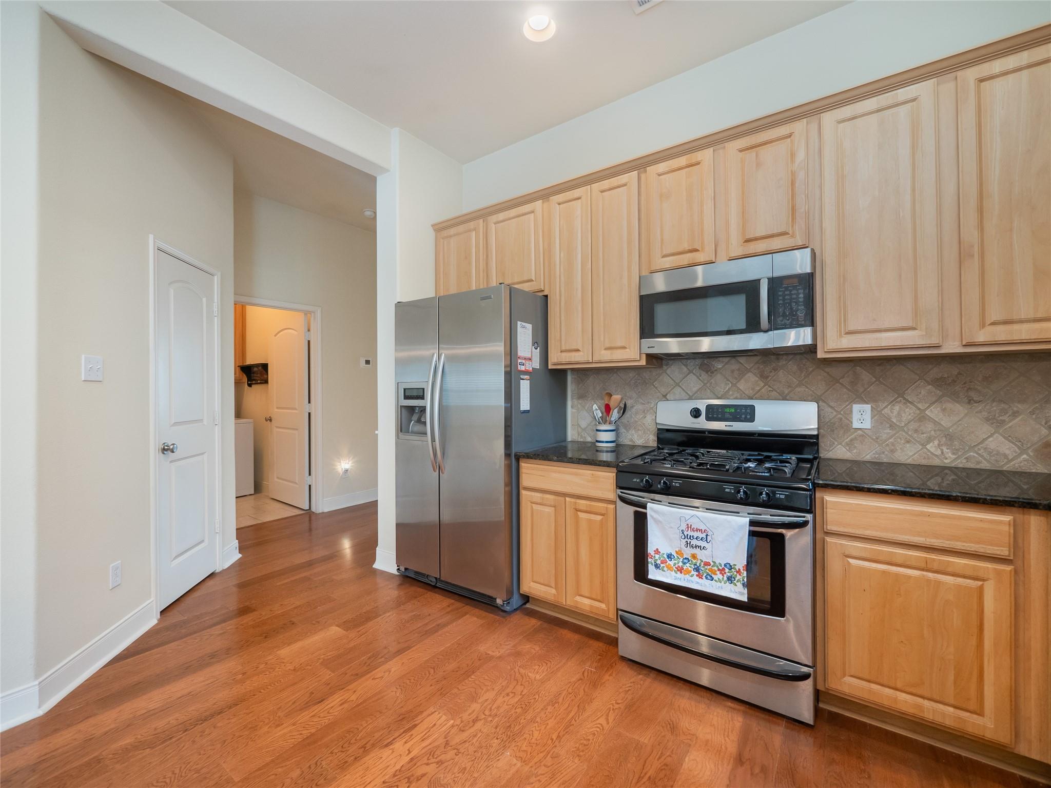 2210 Onion Creek PKWY # 1404