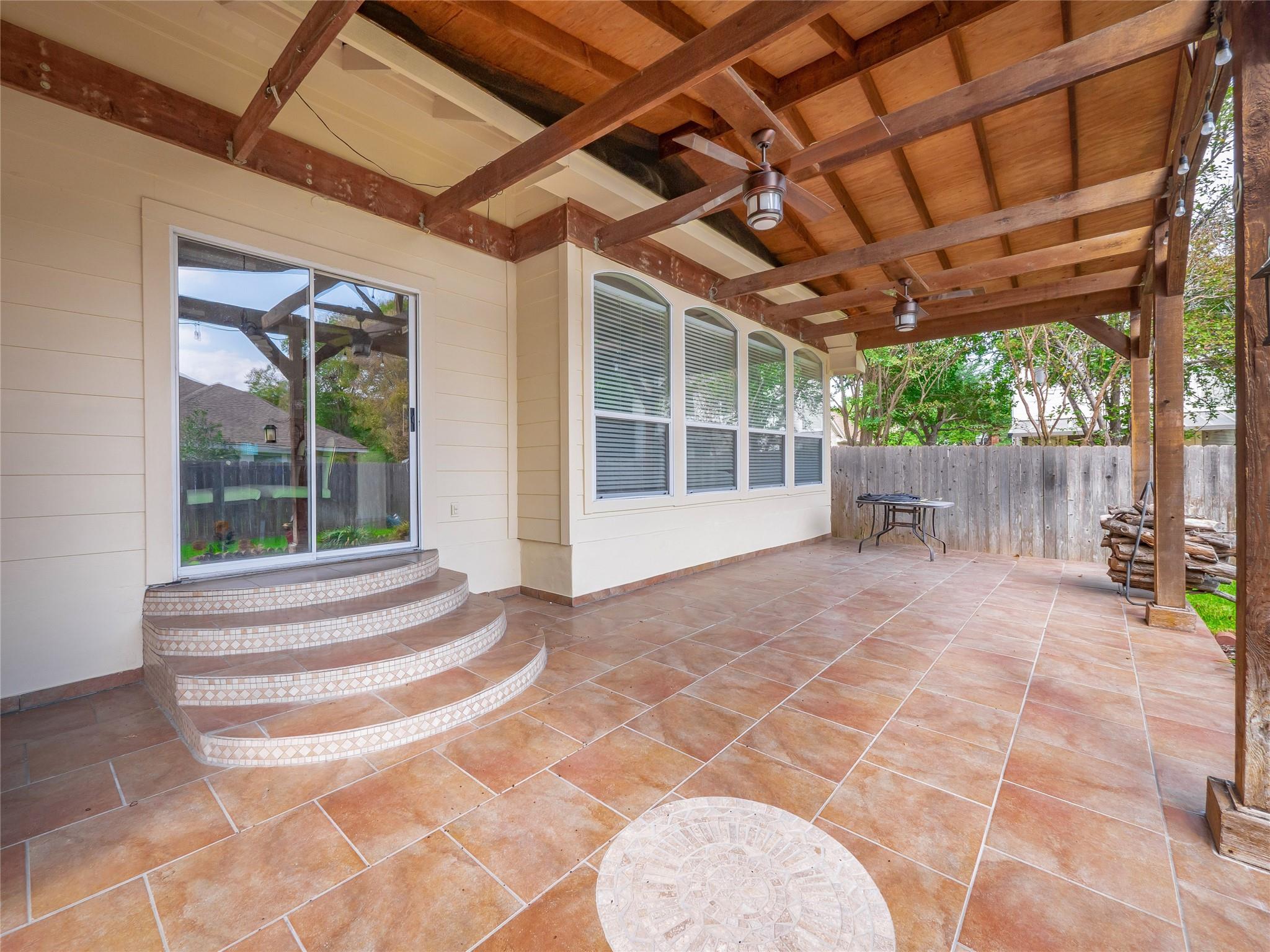 15617 Staffordshire LN