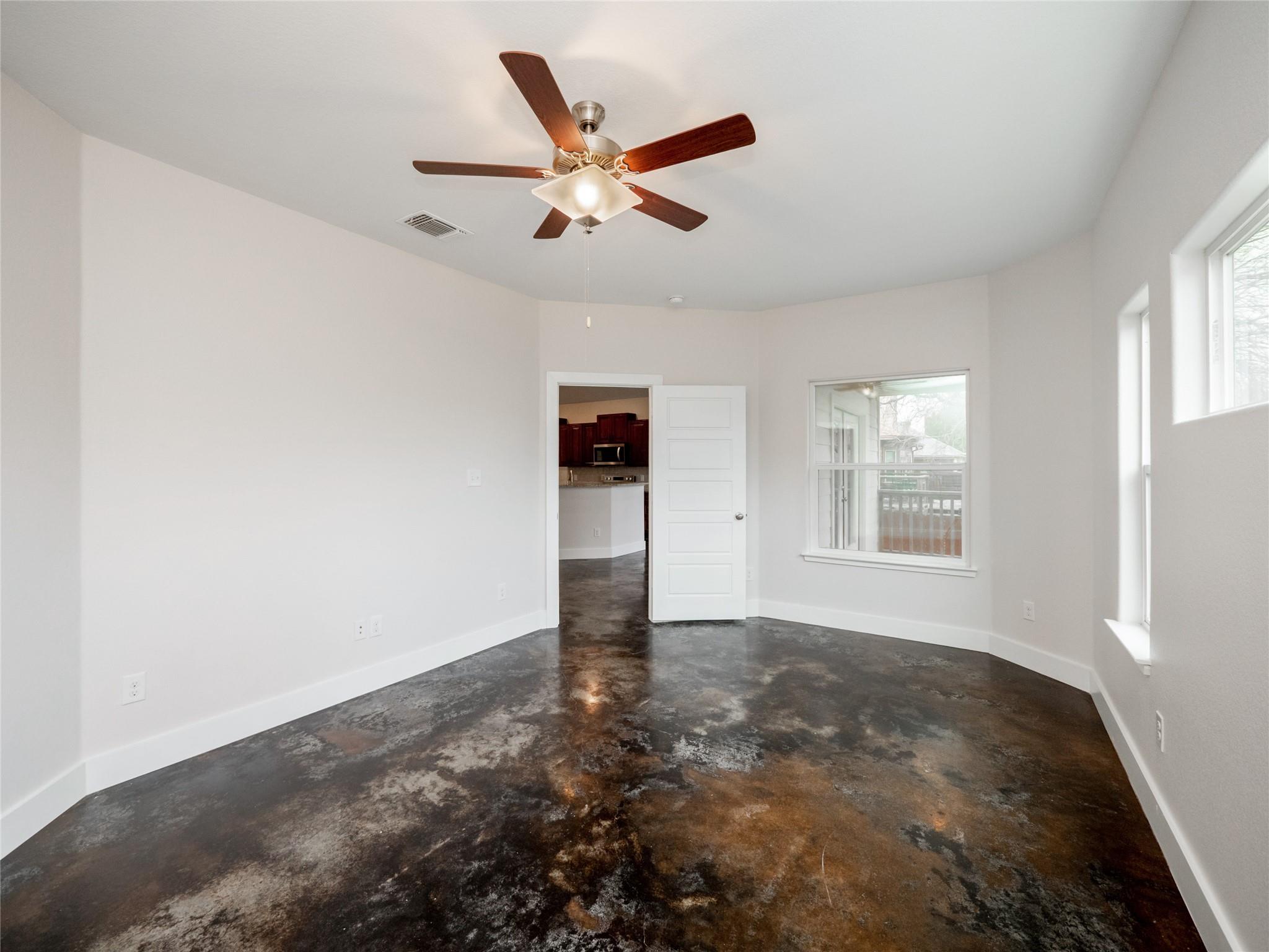 93 Primrose LN