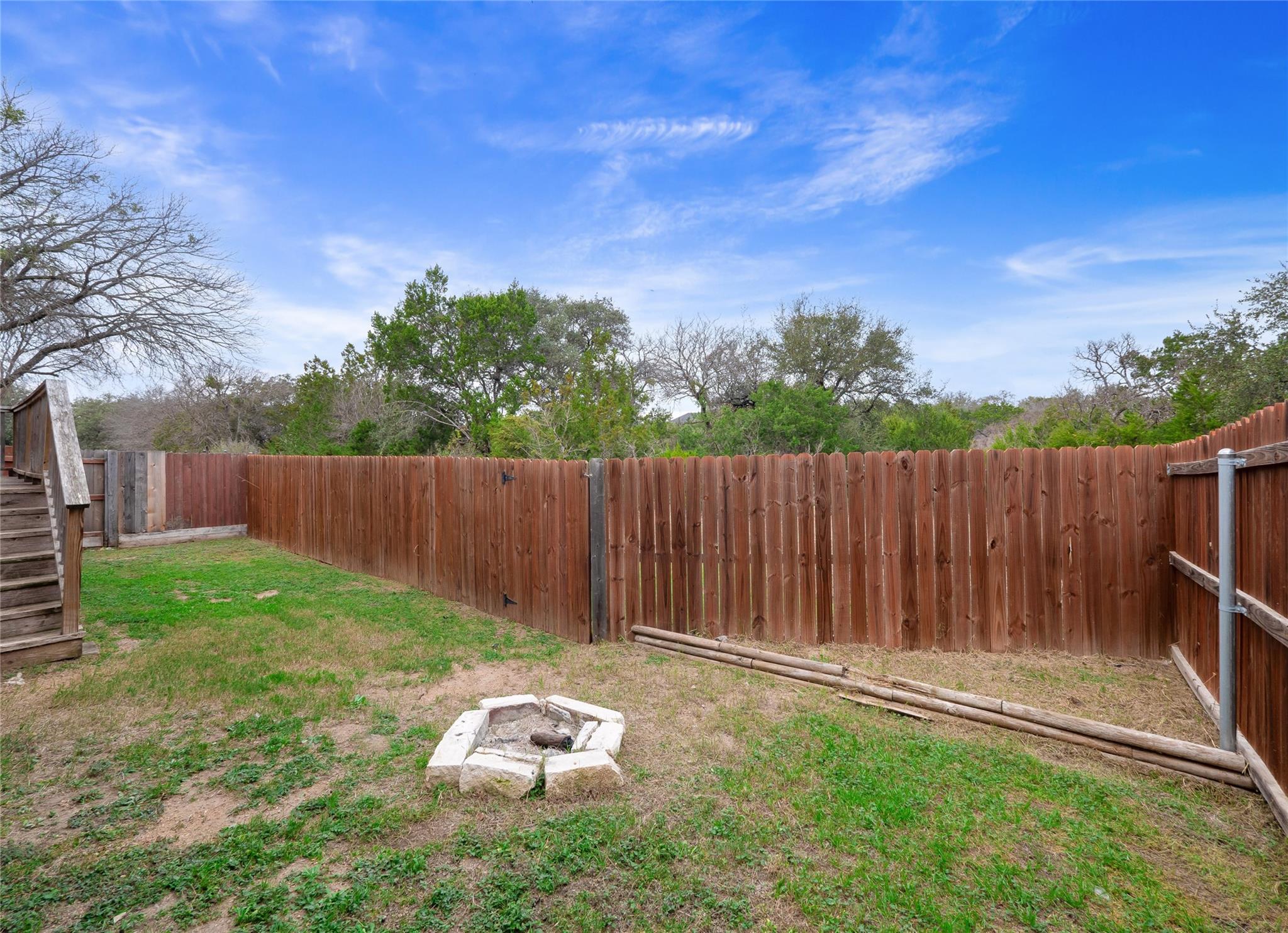 93 Primrose LN