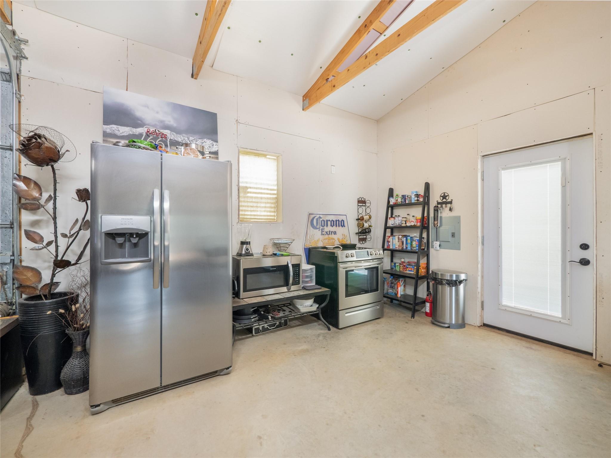 251 Fairview DR