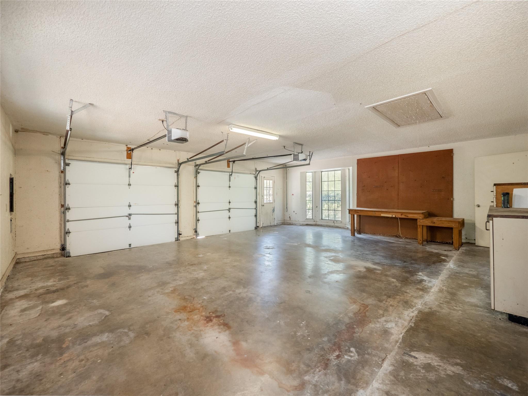 3105 Indian Mound RD