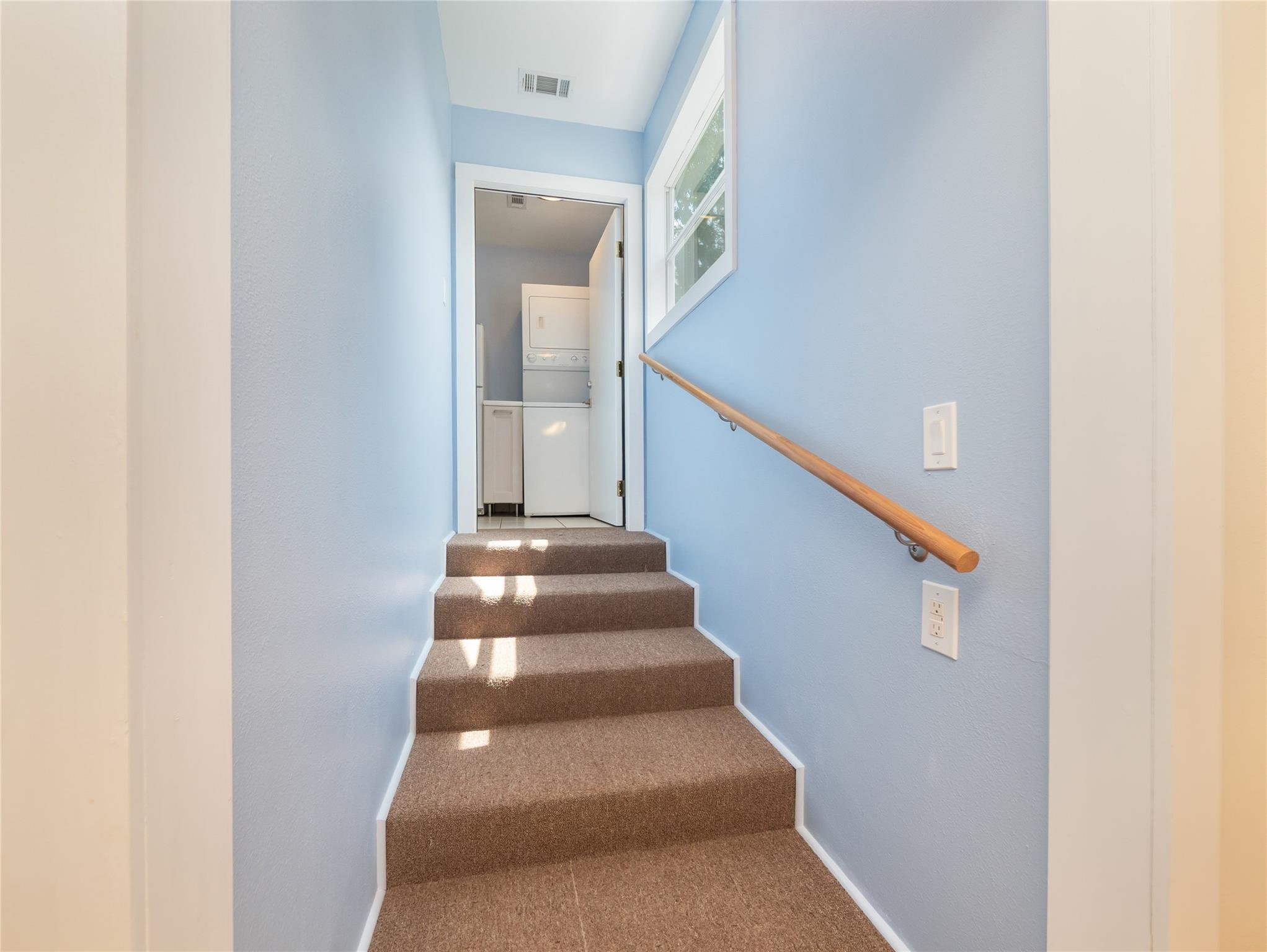 331 Grandview DR