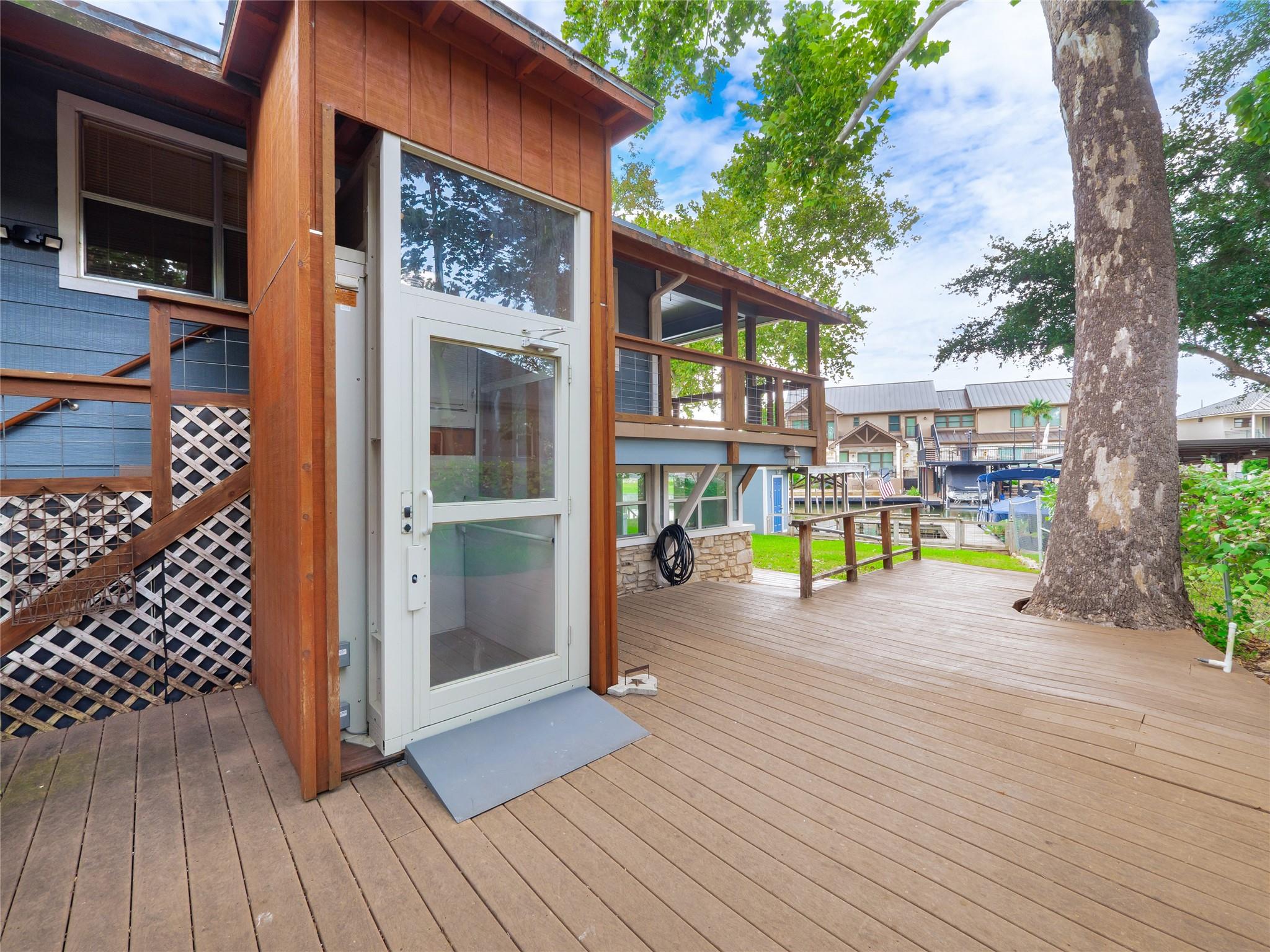 331 Grandview DR