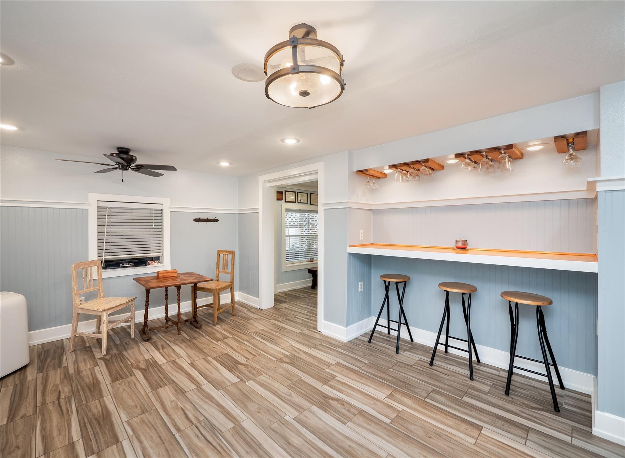 331 Grandview DR