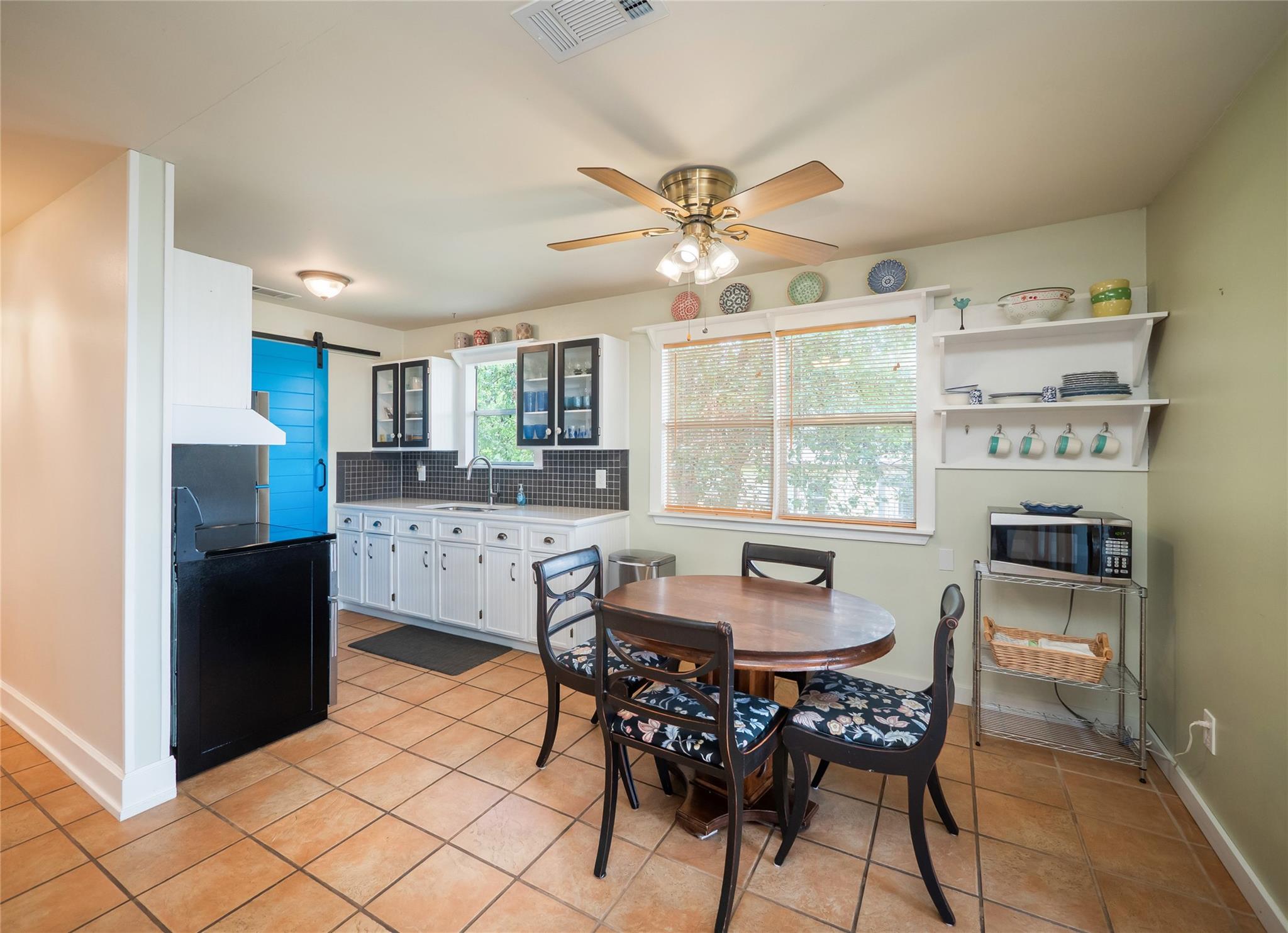 331 Grandview DR