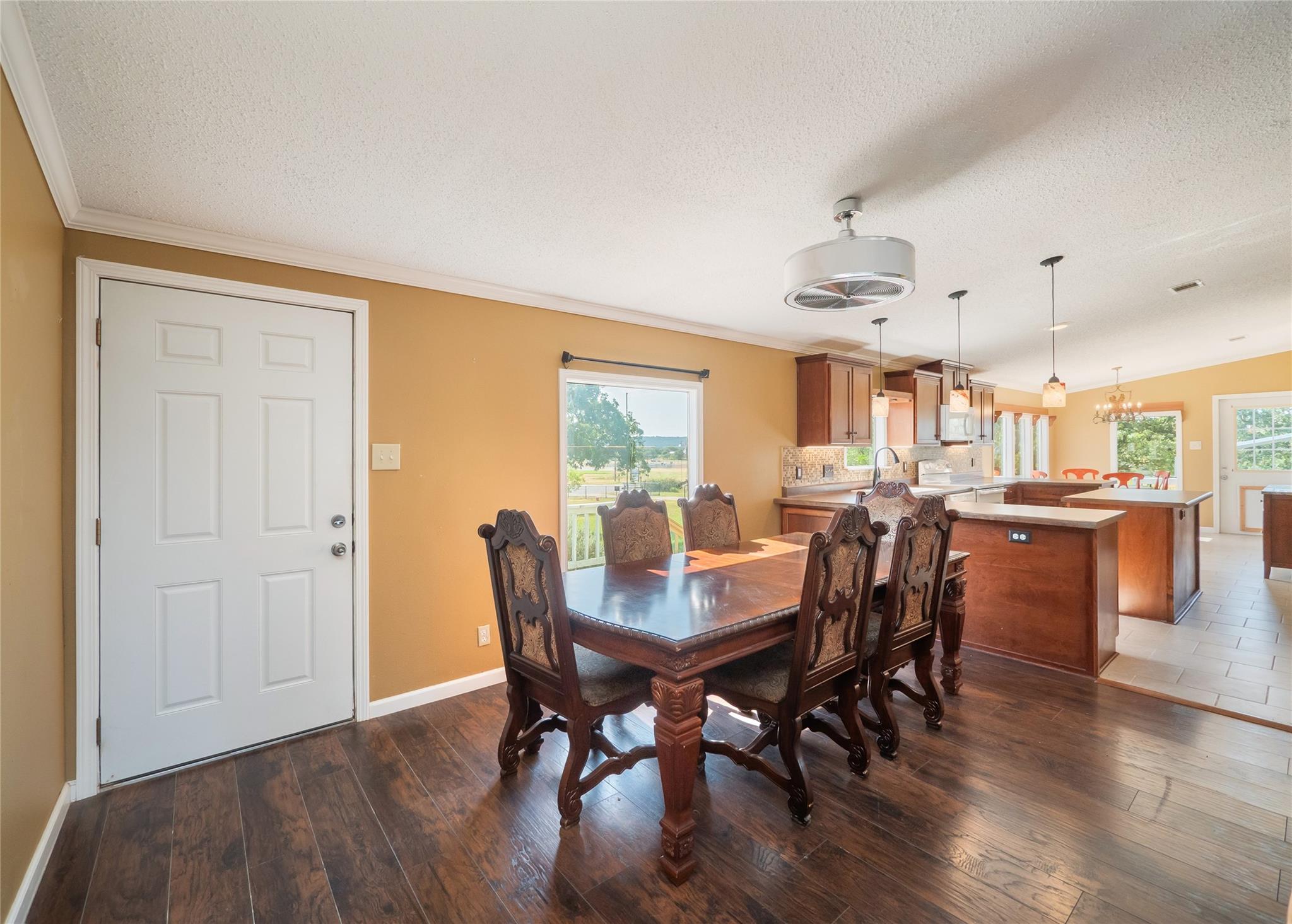 9405 W Ranch Road 1431