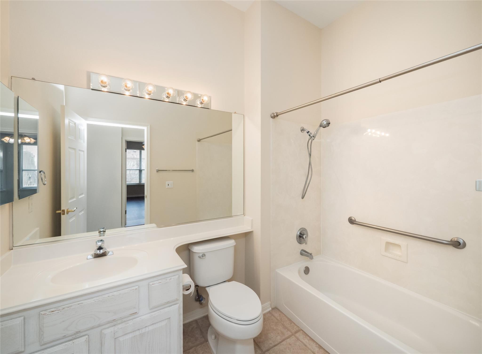 296 Trail Of The Flowers