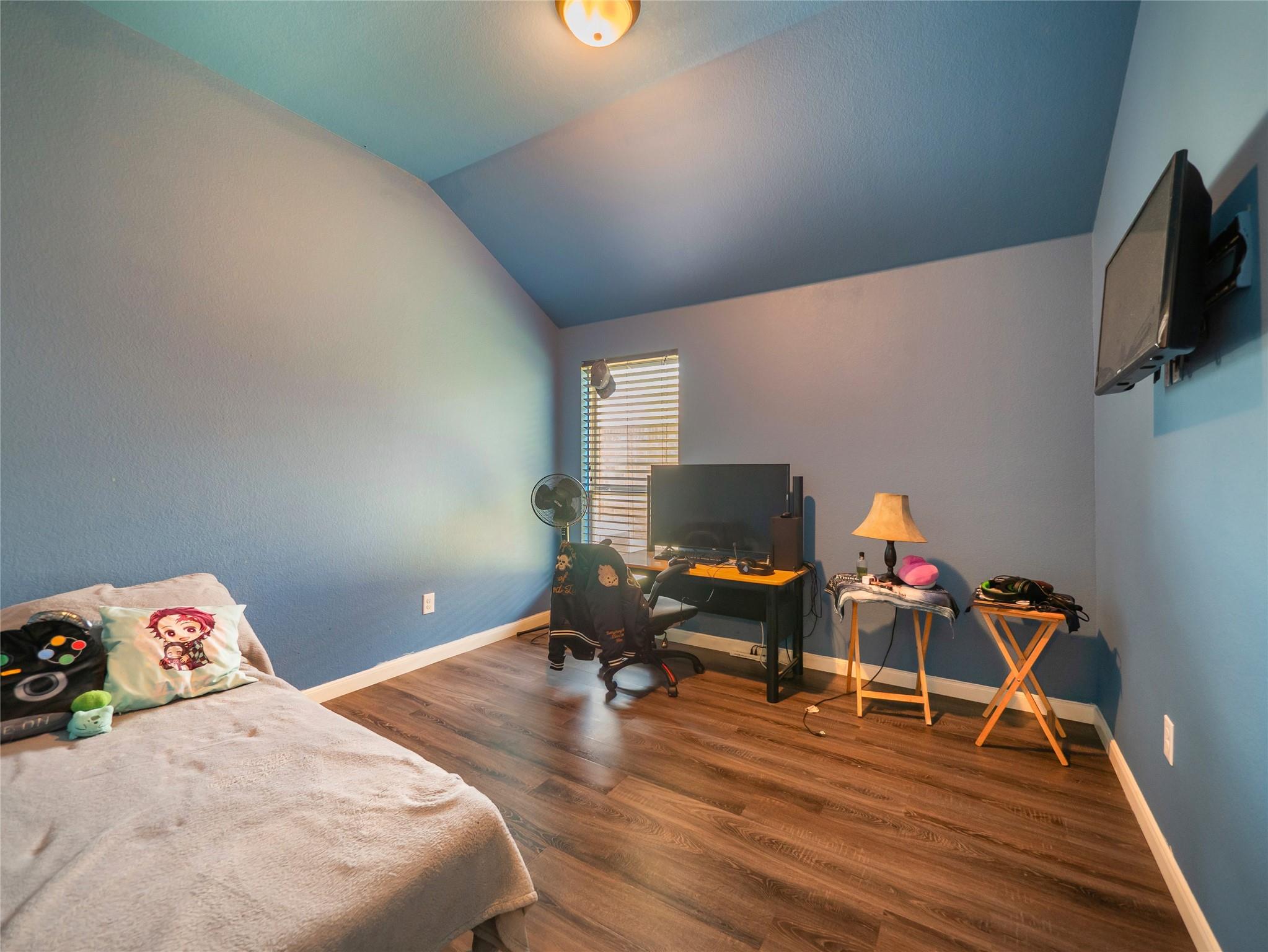 206 Swenson DR