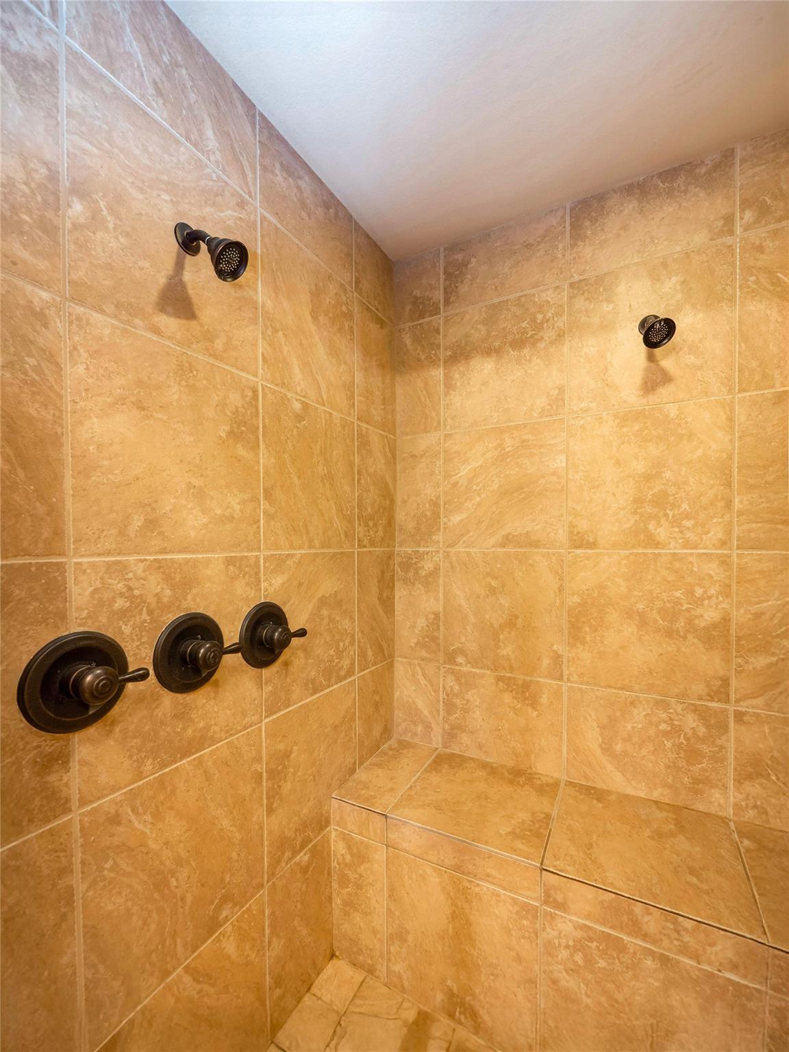 206 Swenson DR
