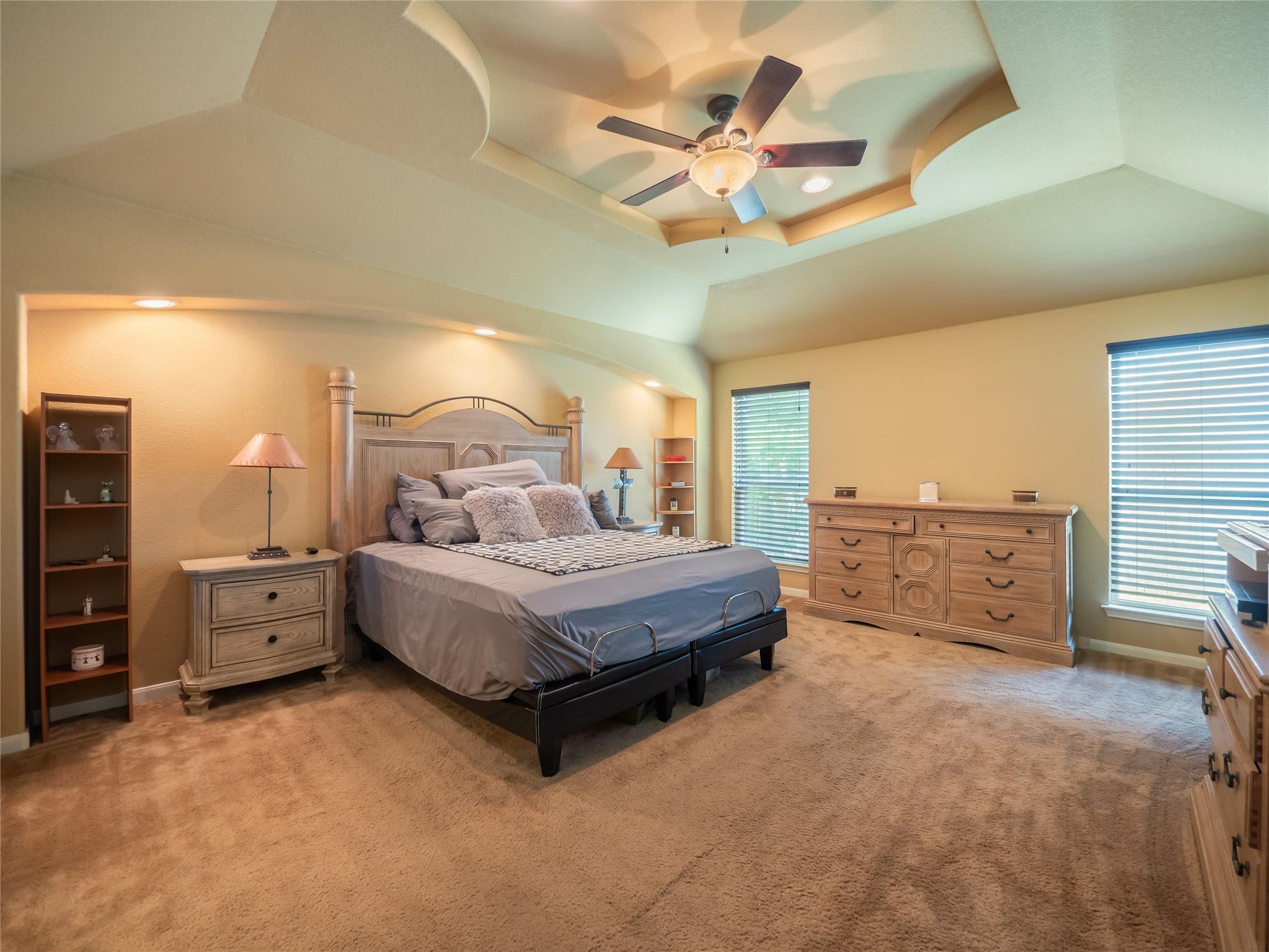 206 Swenson DR