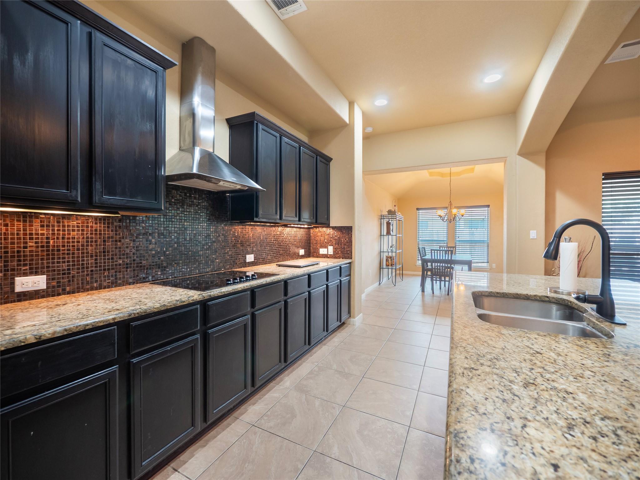 206 Swenson DR