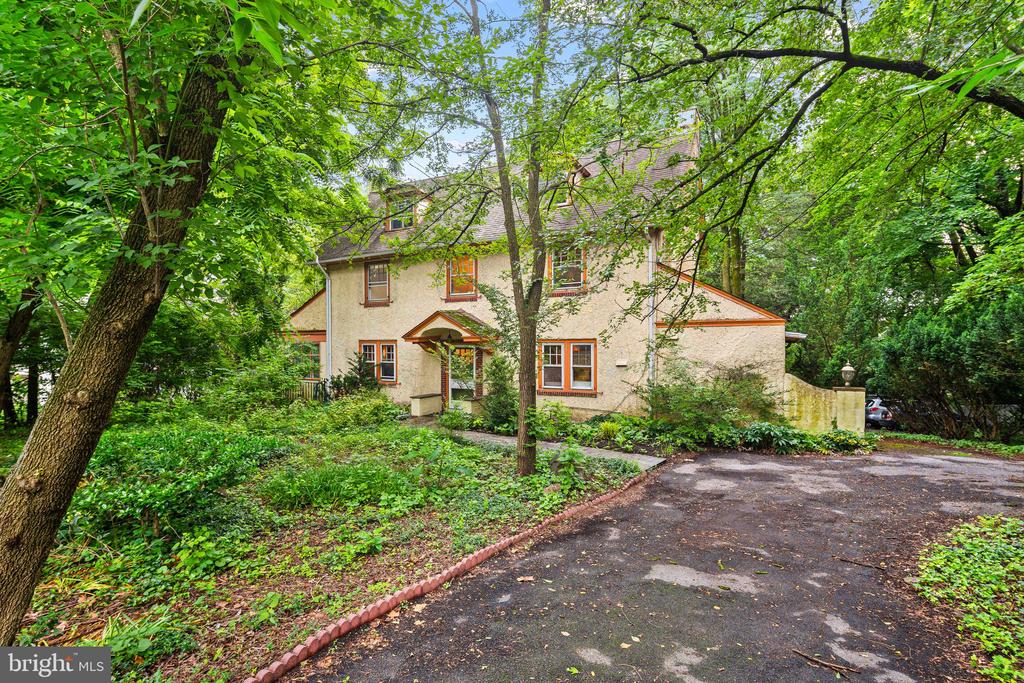 230 Church Rd