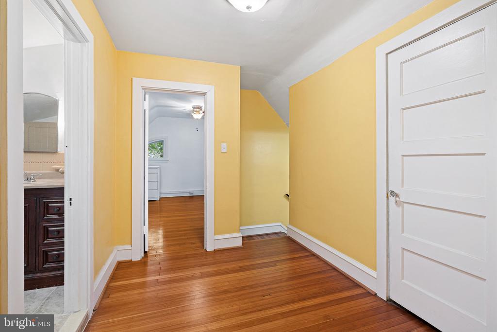 230 Church Rd