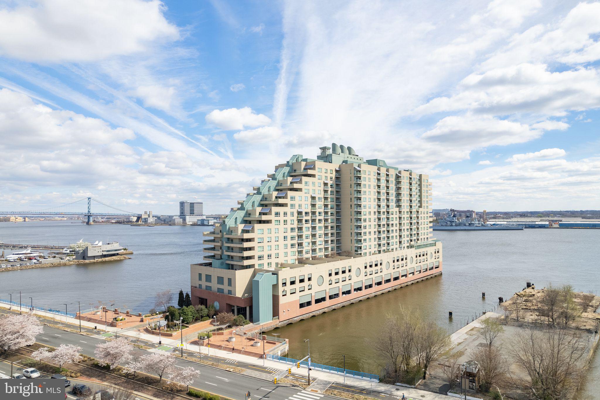 717 S Columbus Blvd #1108