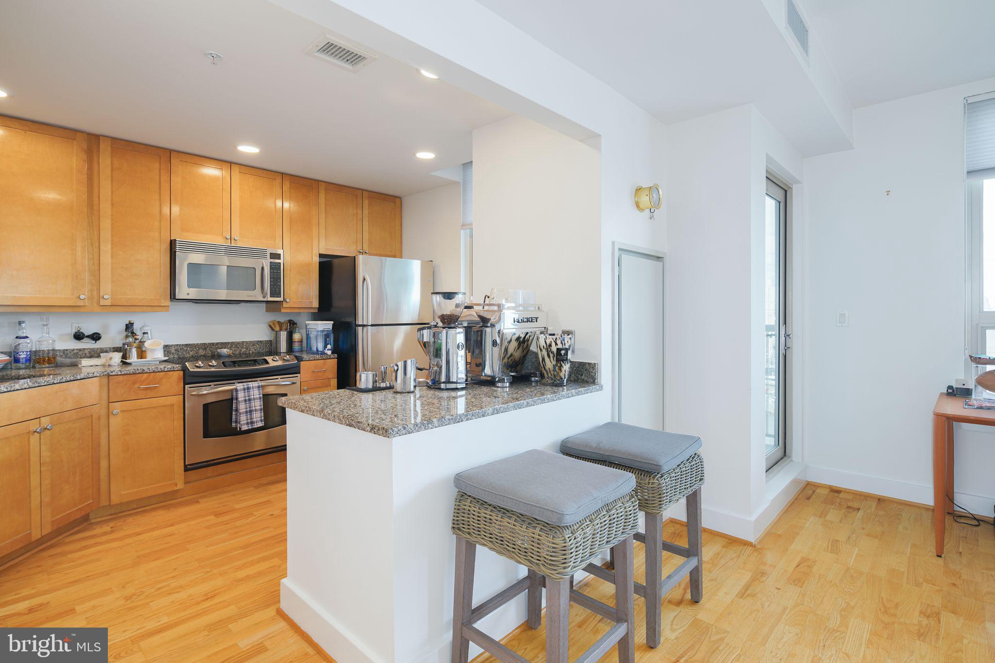 717 S Columbus Blvd #1108