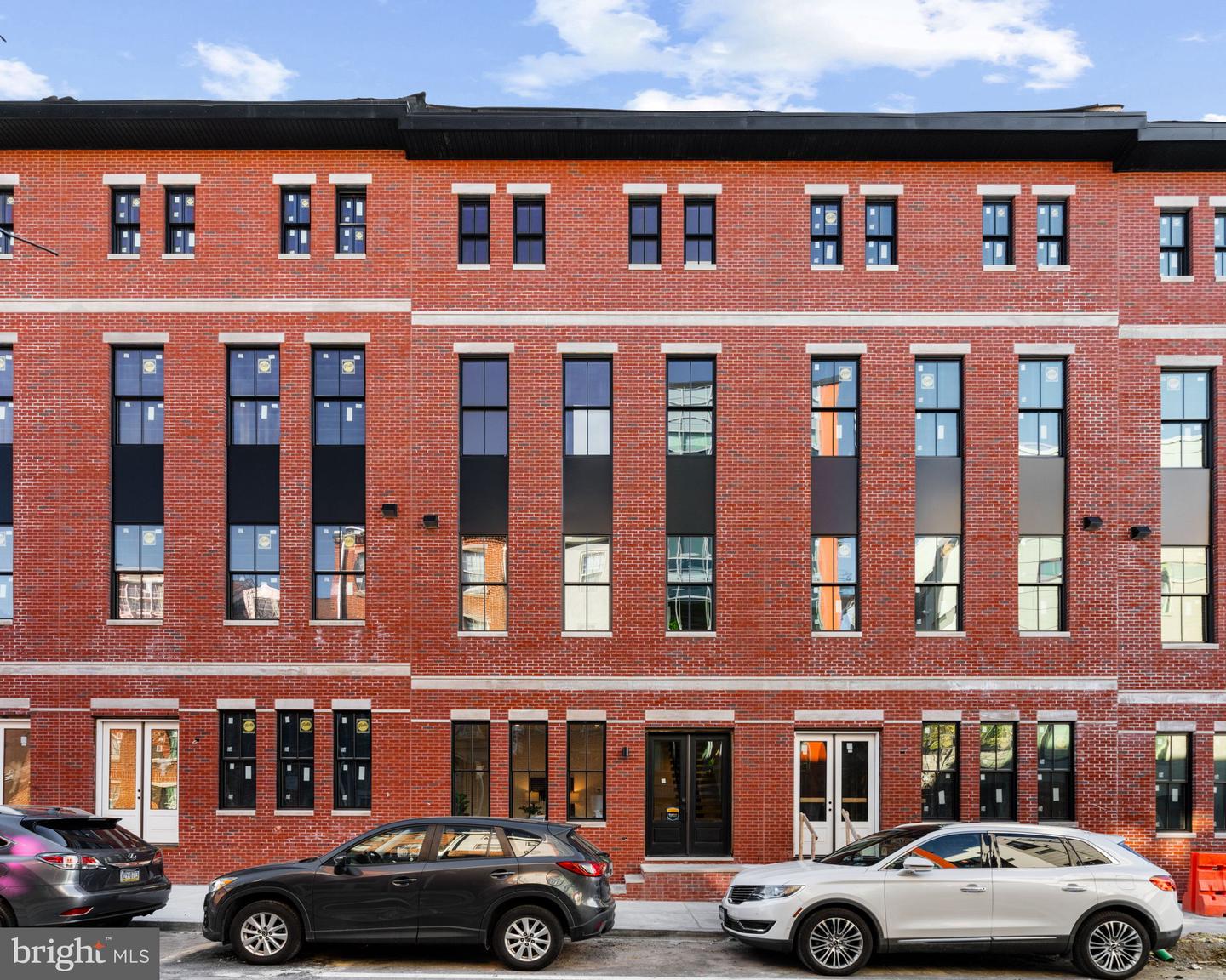 244 N 2nd St