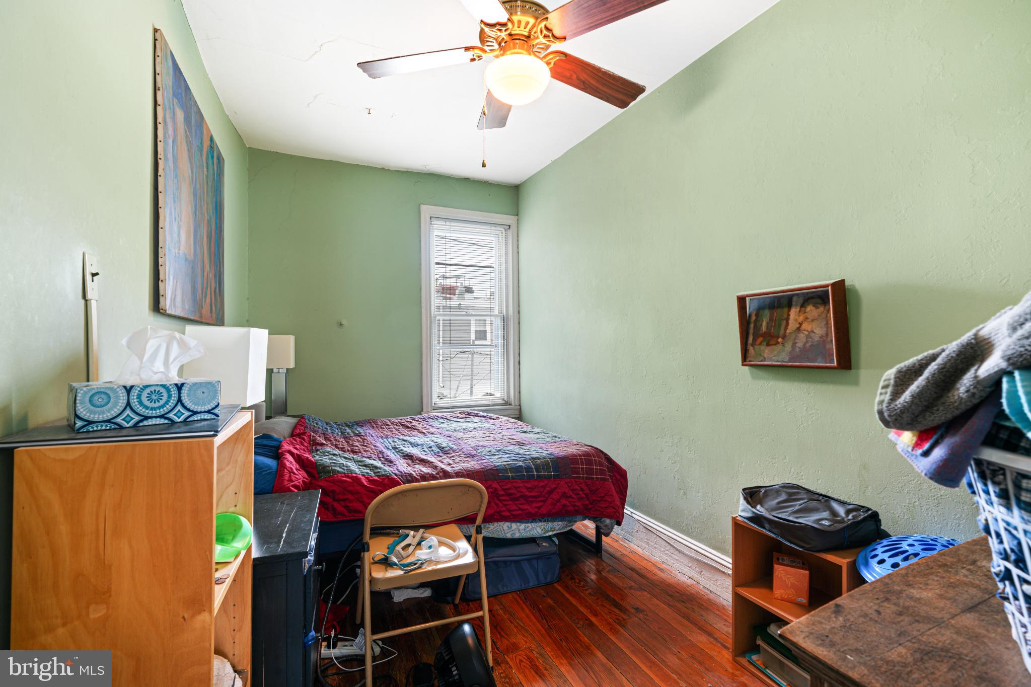 862 N STILLMAN STREET