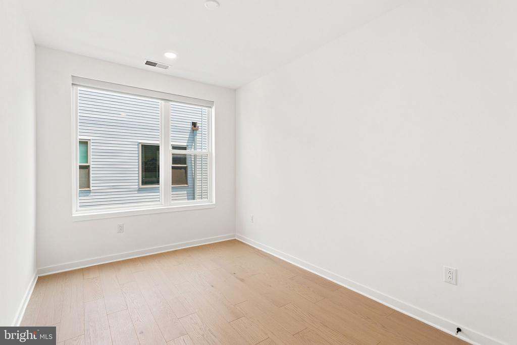 3023 BRIDGEVIEW WALK