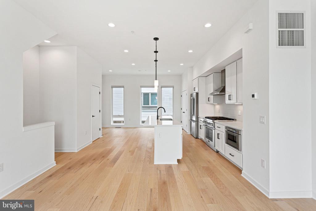 3023 BRIDGEVIEW WALK