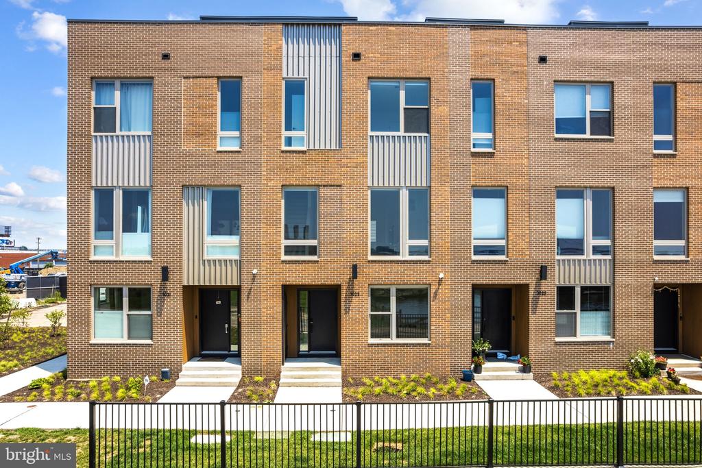 3023 BRIDGEVIEW WALK